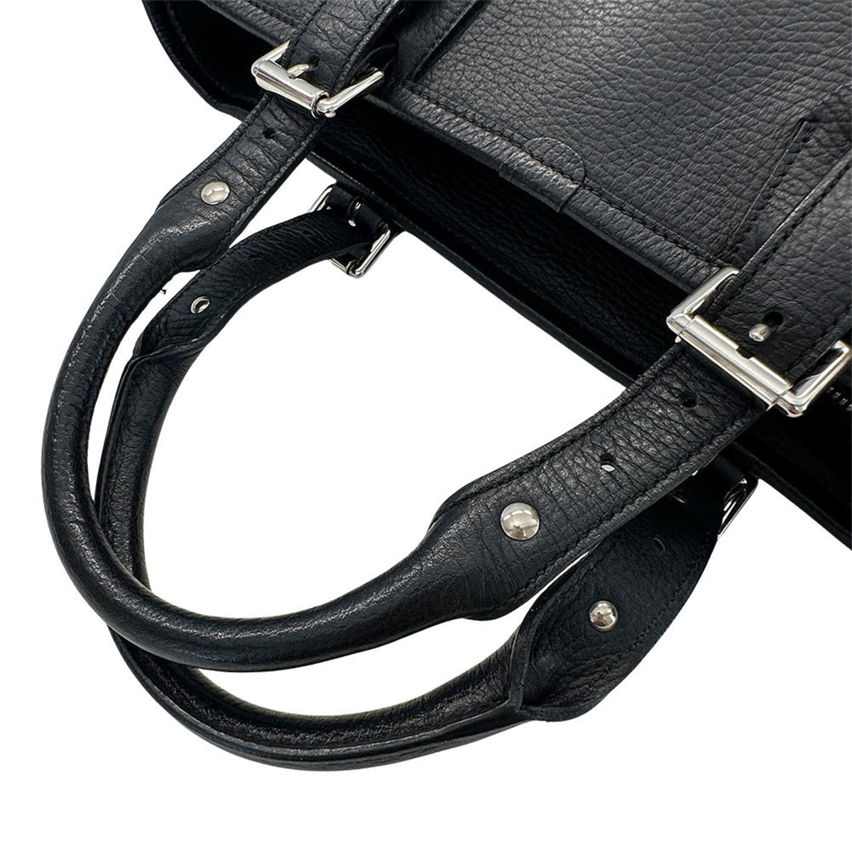 Burberry Black Leather Handbag (Pre-Owned)