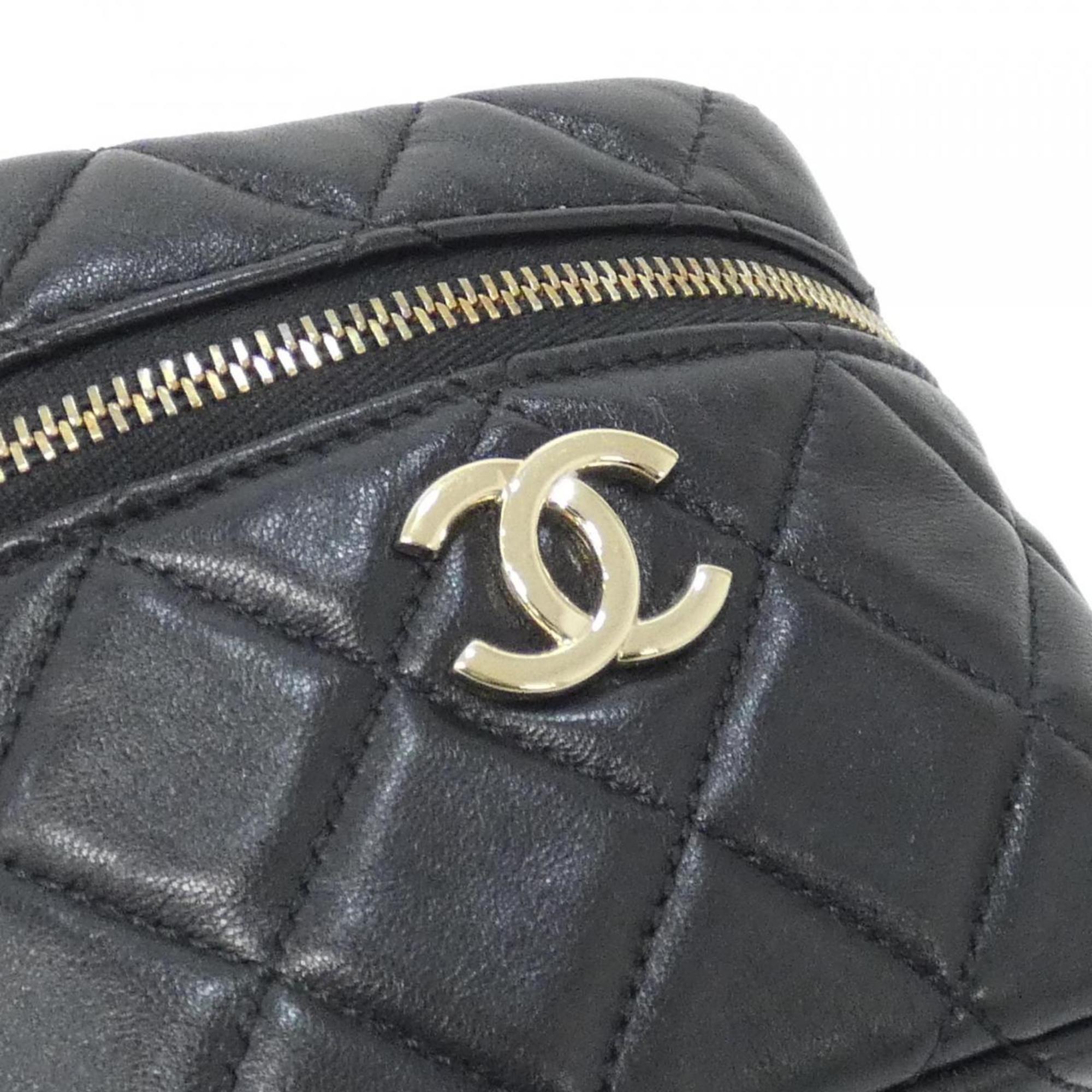 Chanel Black Leather Handbag Pouch (Pre-Owned)