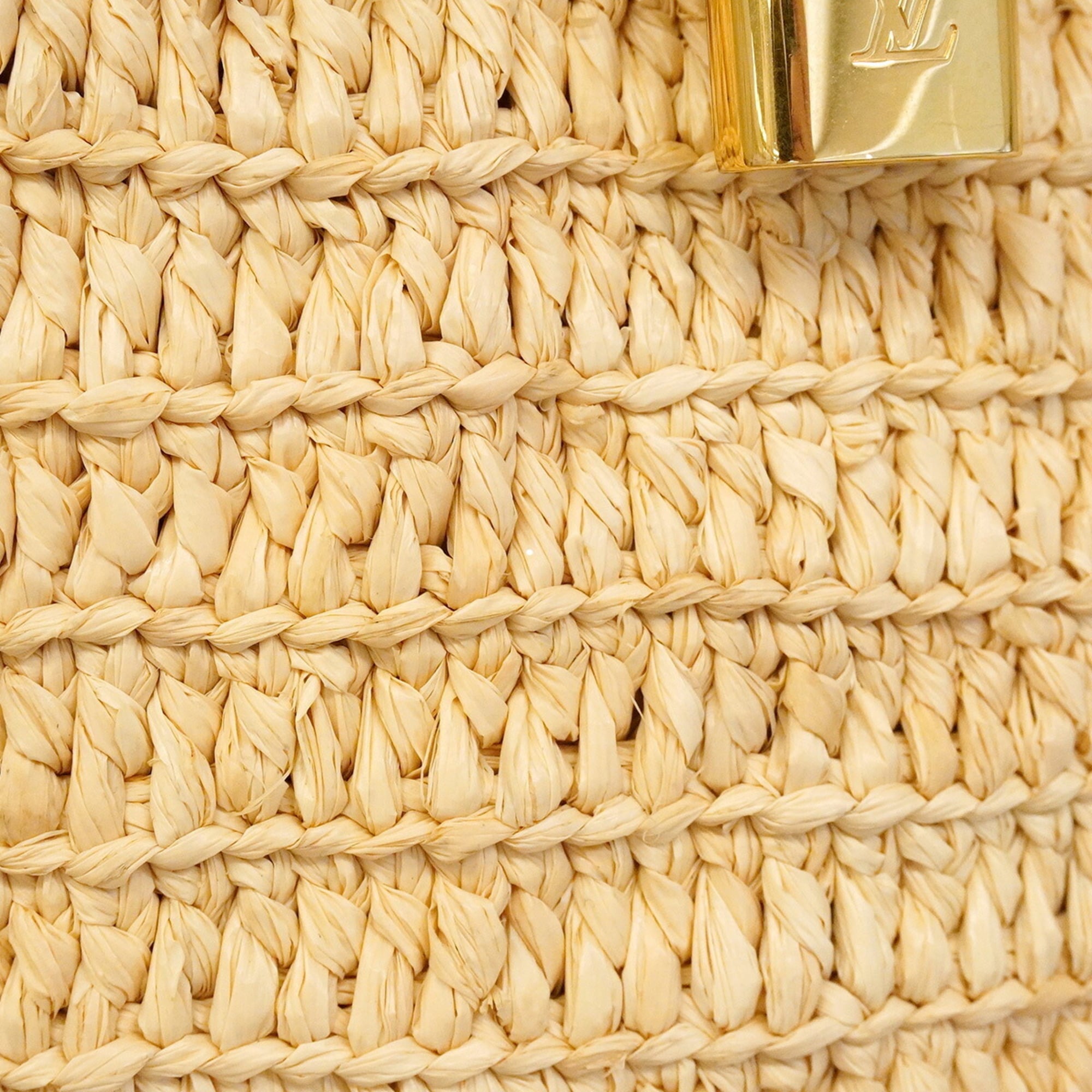 Louis Vuitton Beige Handbag (Pre-Owned)