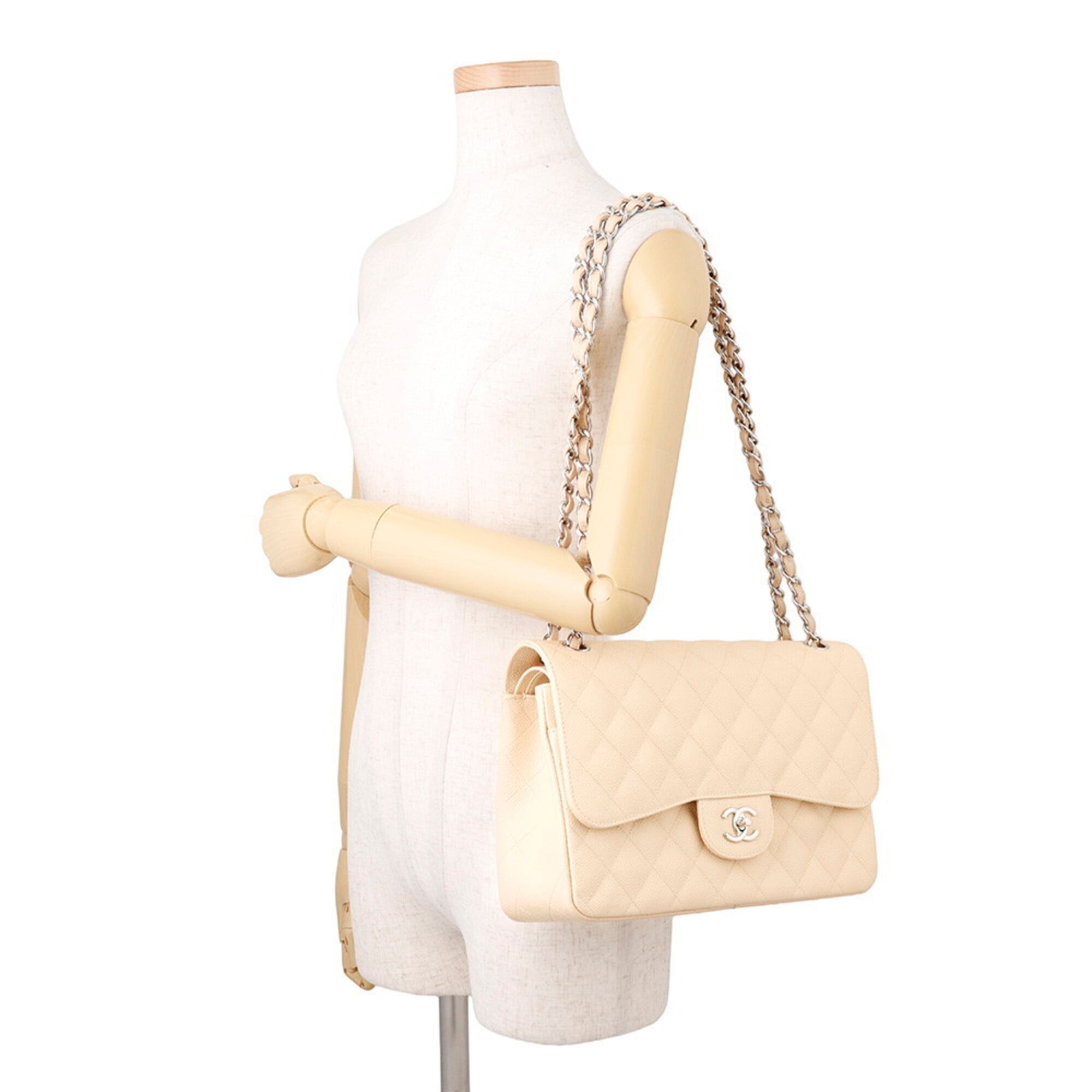 Chanel Matelasse Beige Grained Calfskin Handbag Shoulder Bag (Pre-Owned)
