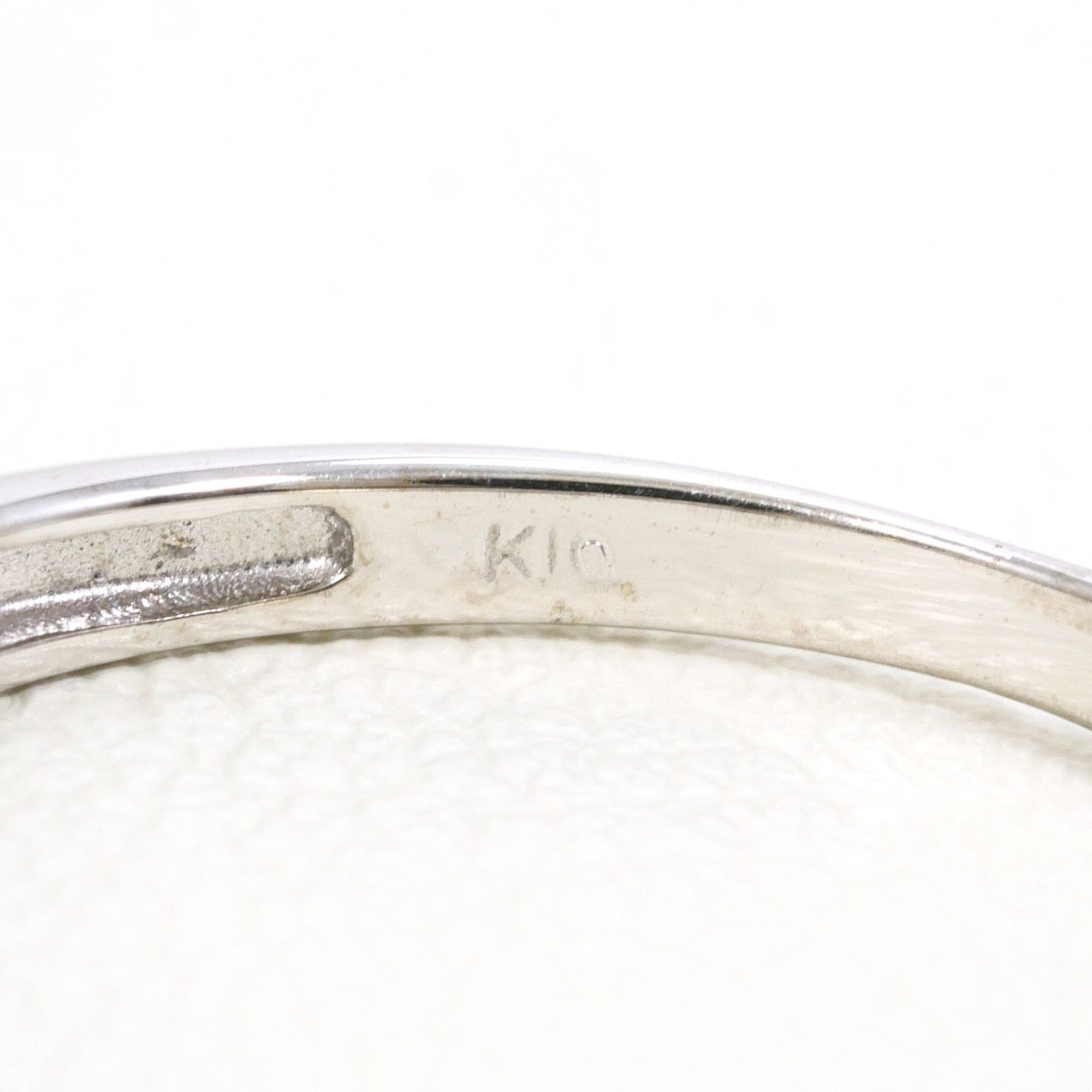 Unbranded White Gold White Gold (10K) Band Ring (Pre-Owned)
