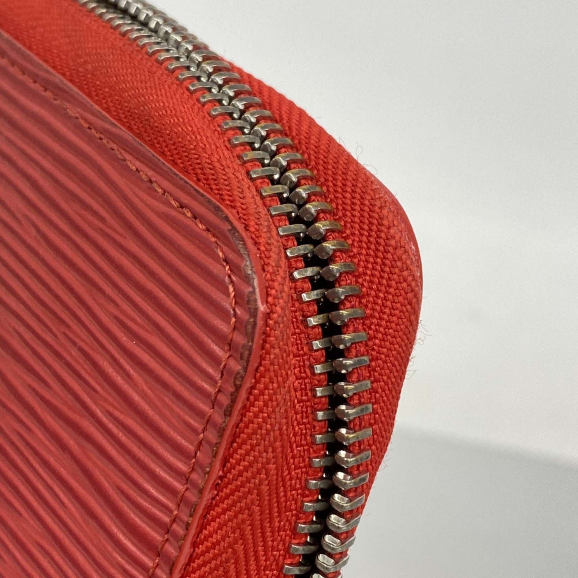 Louis Vuitton Rouge Long Wallet (Bi-Fold) (Pre-Owned)
