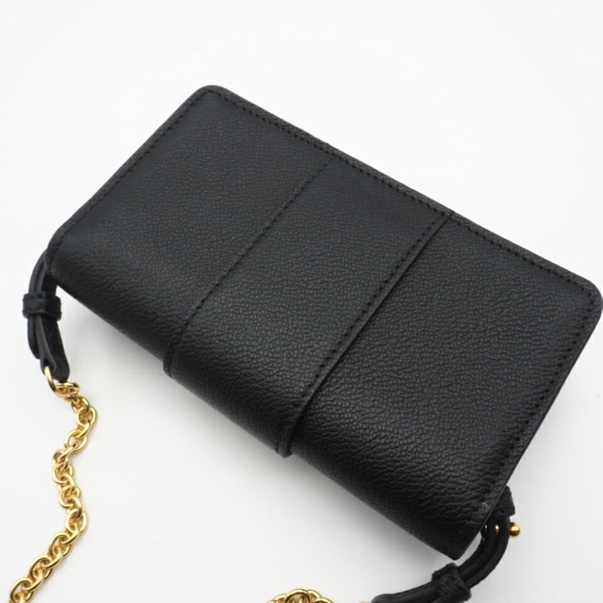 Burberry Black Leather Shoulder Bag (Pre-Owned)