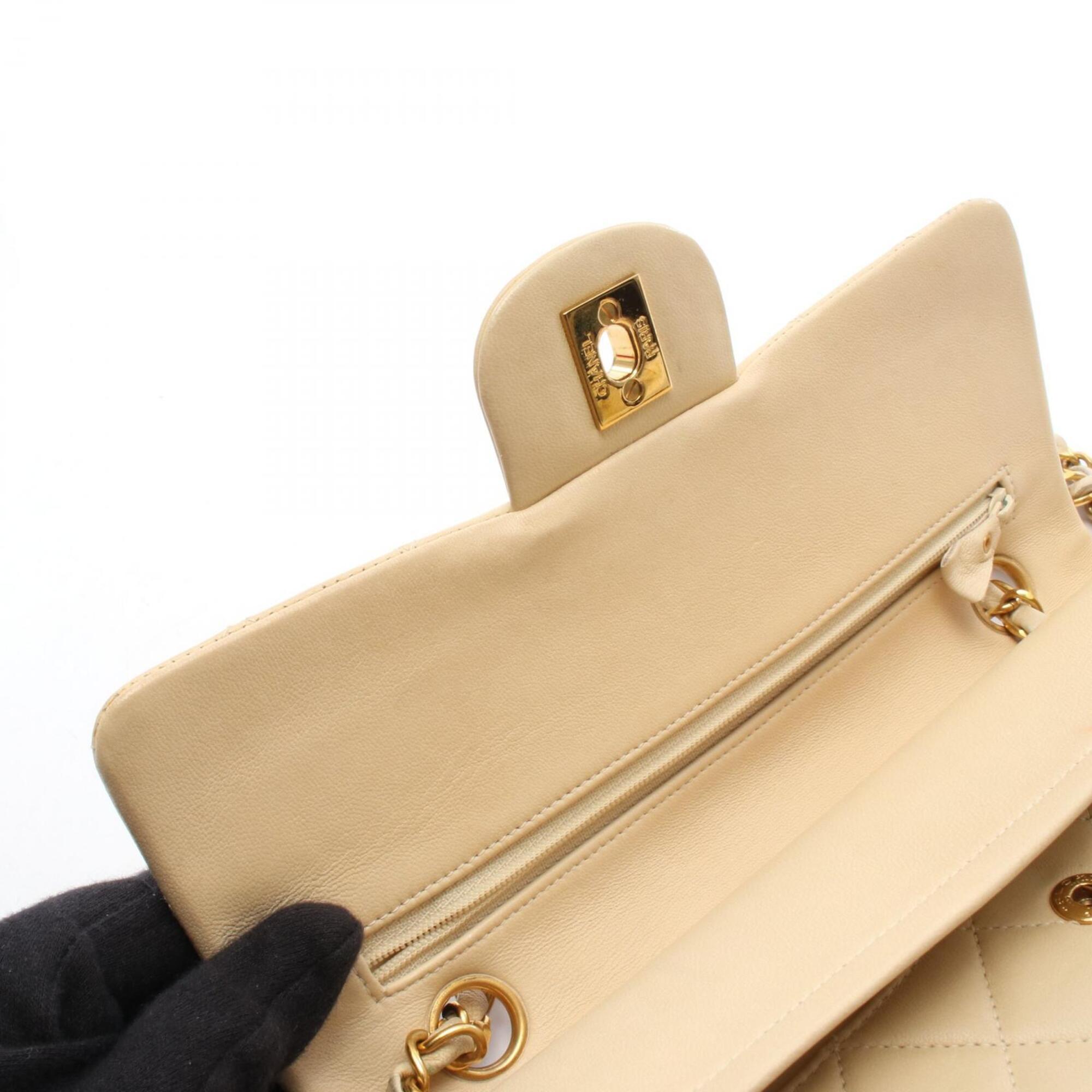 Chanel Beige Leather Handbag Shoulder Bag (Pre-Owned)