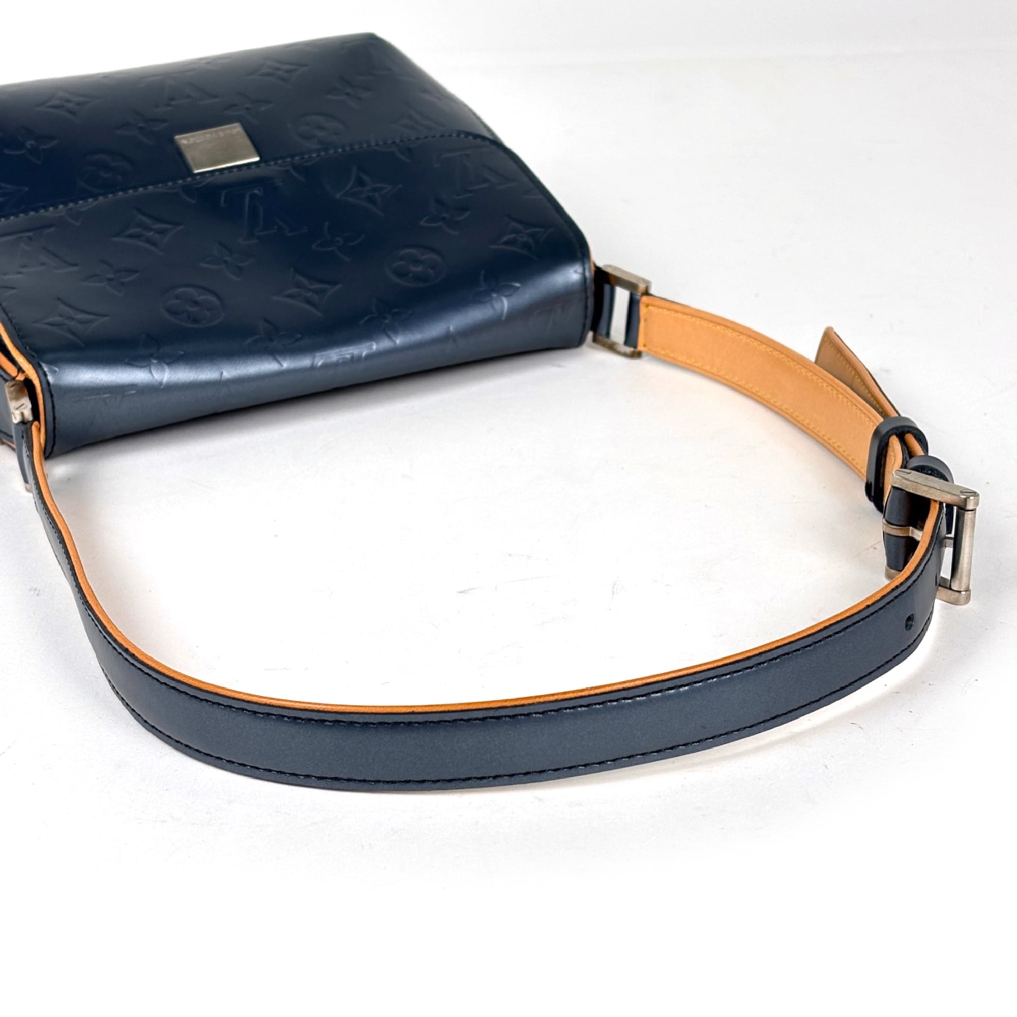 Louis Vuitton Blue Monogram Monogram Mat Shoulder Bag (Pre-Owned)