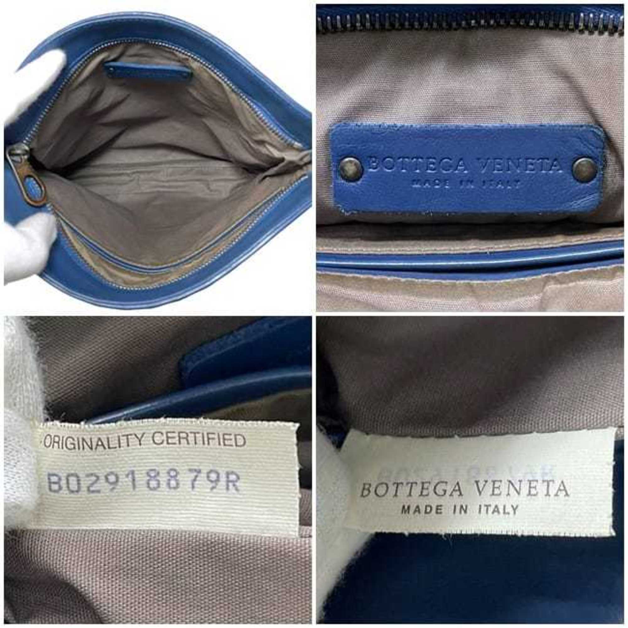 Bottega Veneta Blue Intrecciato Shoulder Bag (Pre-Owned)