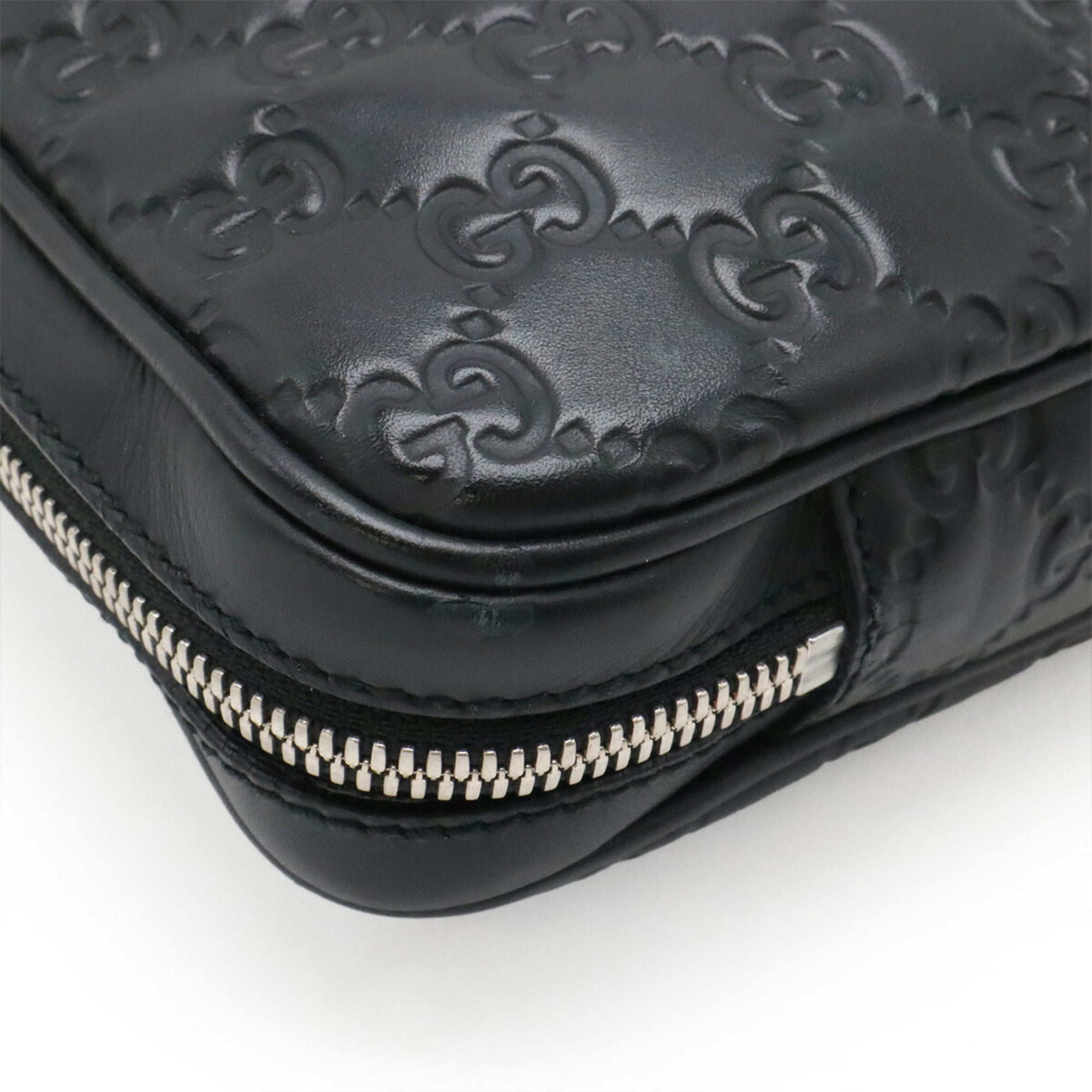 Gucci Black Rubber Leather Laptop Bag (Pre-Owned)