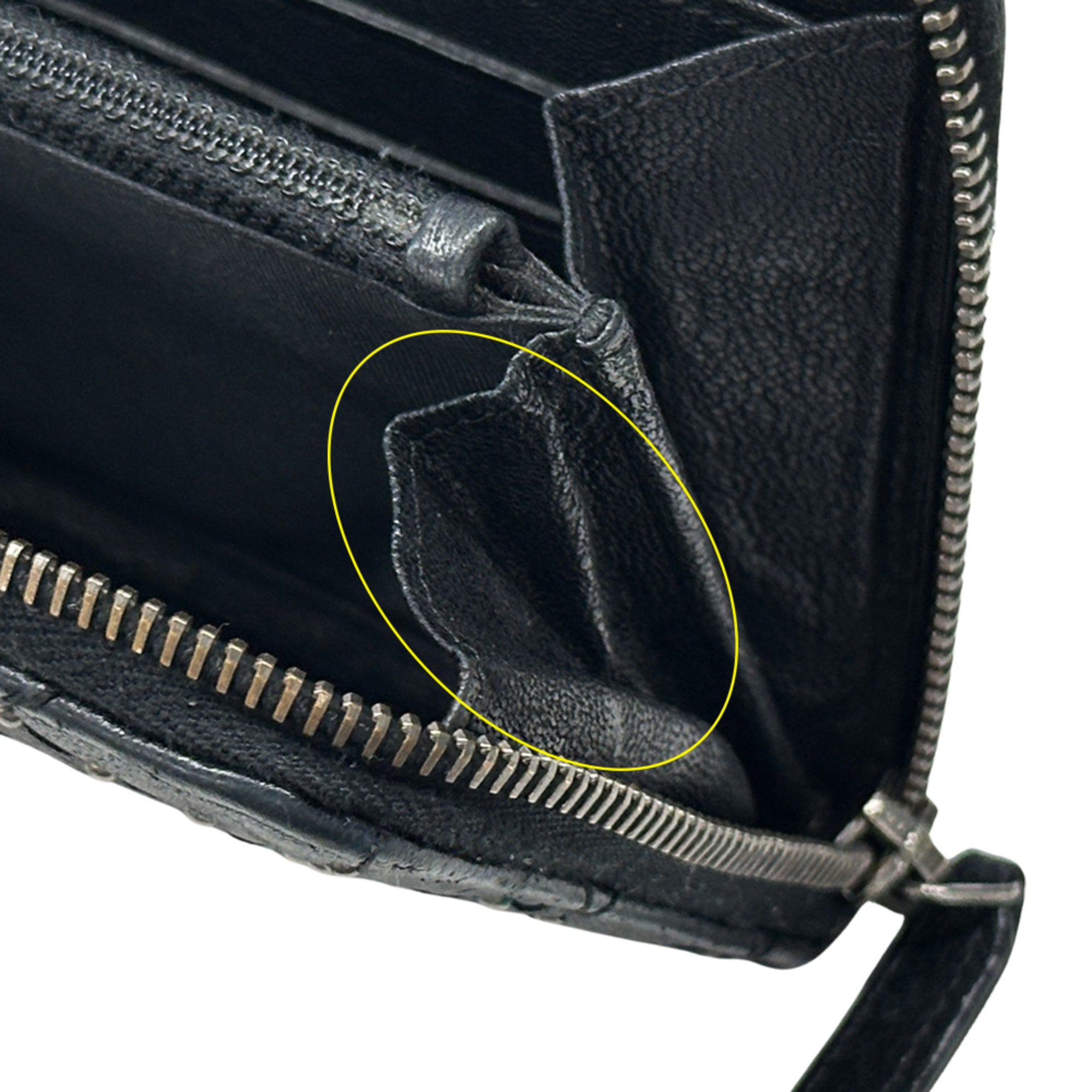 Chanel Black Leather (Pre-Owned)