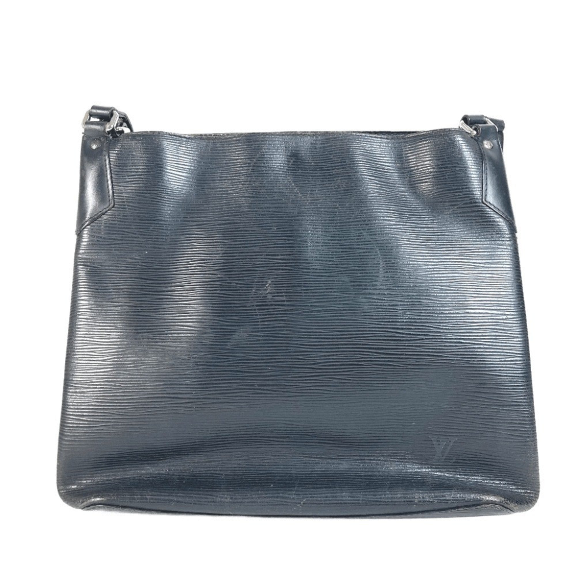 Louis Vuitton Black Noir Epi Leather Shoulder Bag (Pre-Owned)