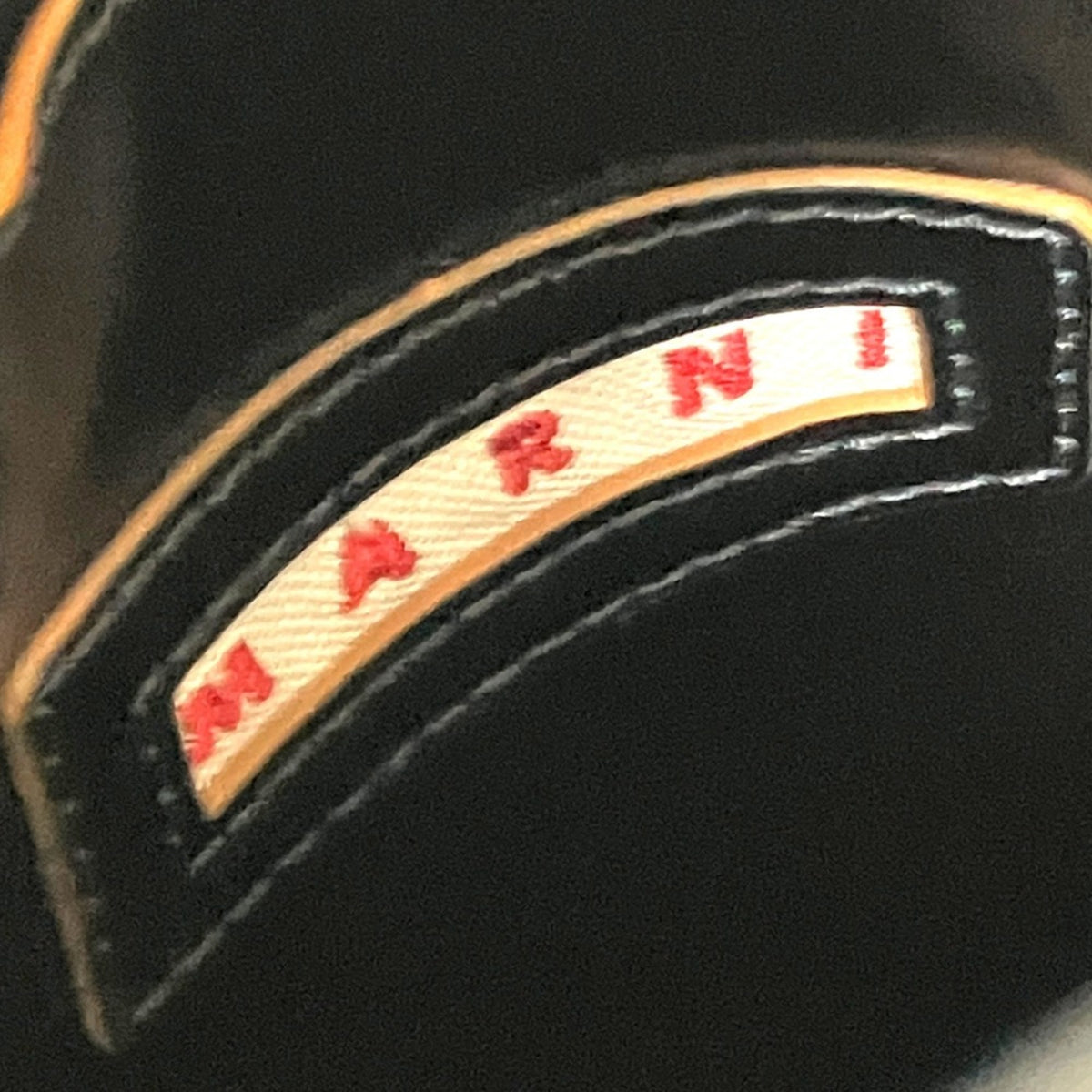Marni Black Leather Handbag Shoulder Bag (Pre-Owned)