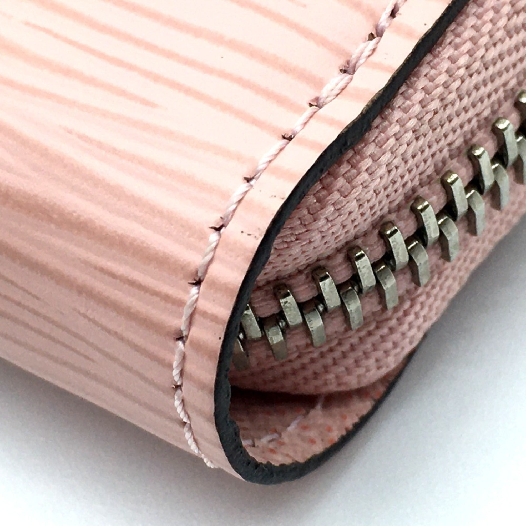 Louis Vuitton Epi Rose Ballerine Epi Leather Long Wallet (Bi-Fold) (Pre-Owned)