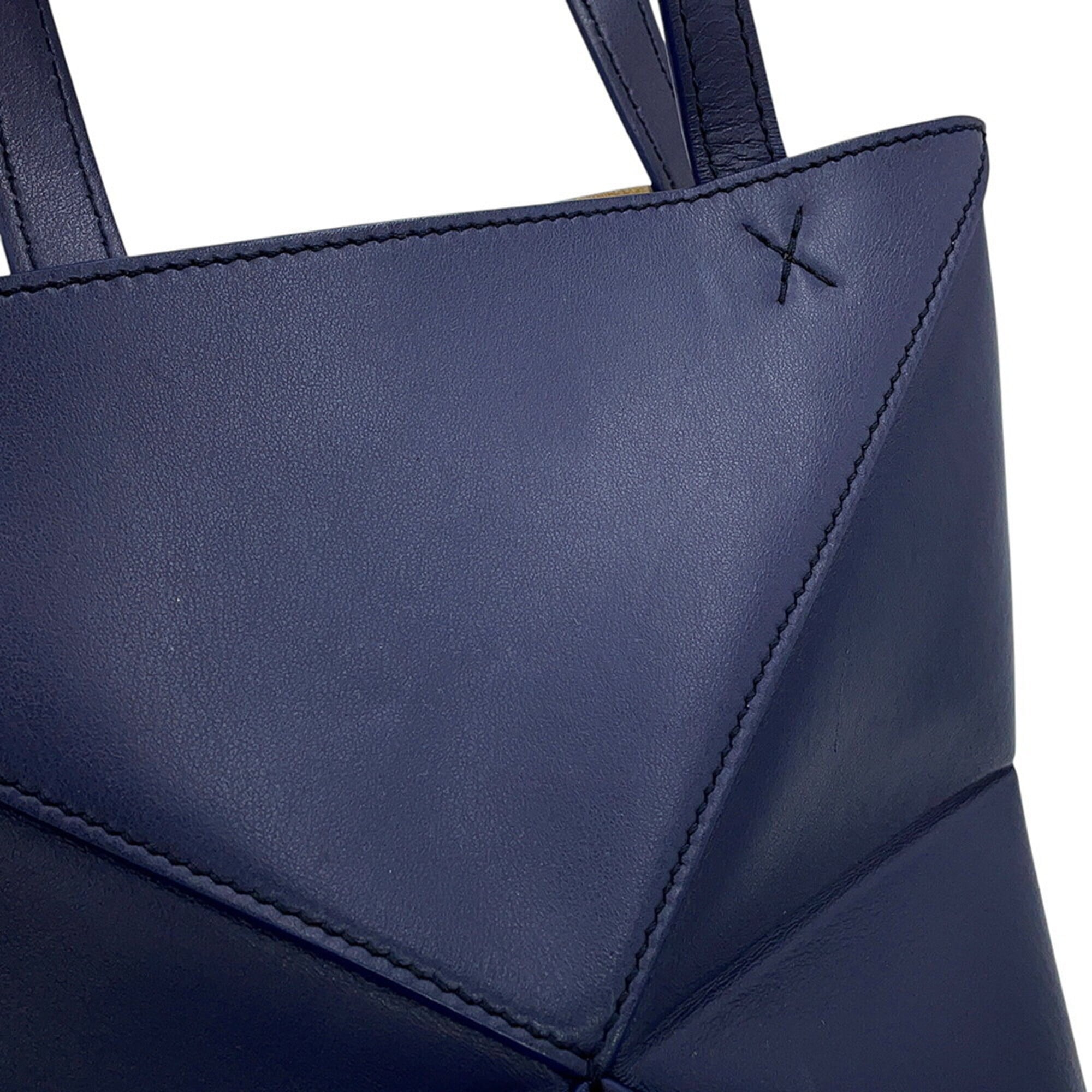 Loewe Gold Leather Handbag Tote Bag (Pre-Owned)