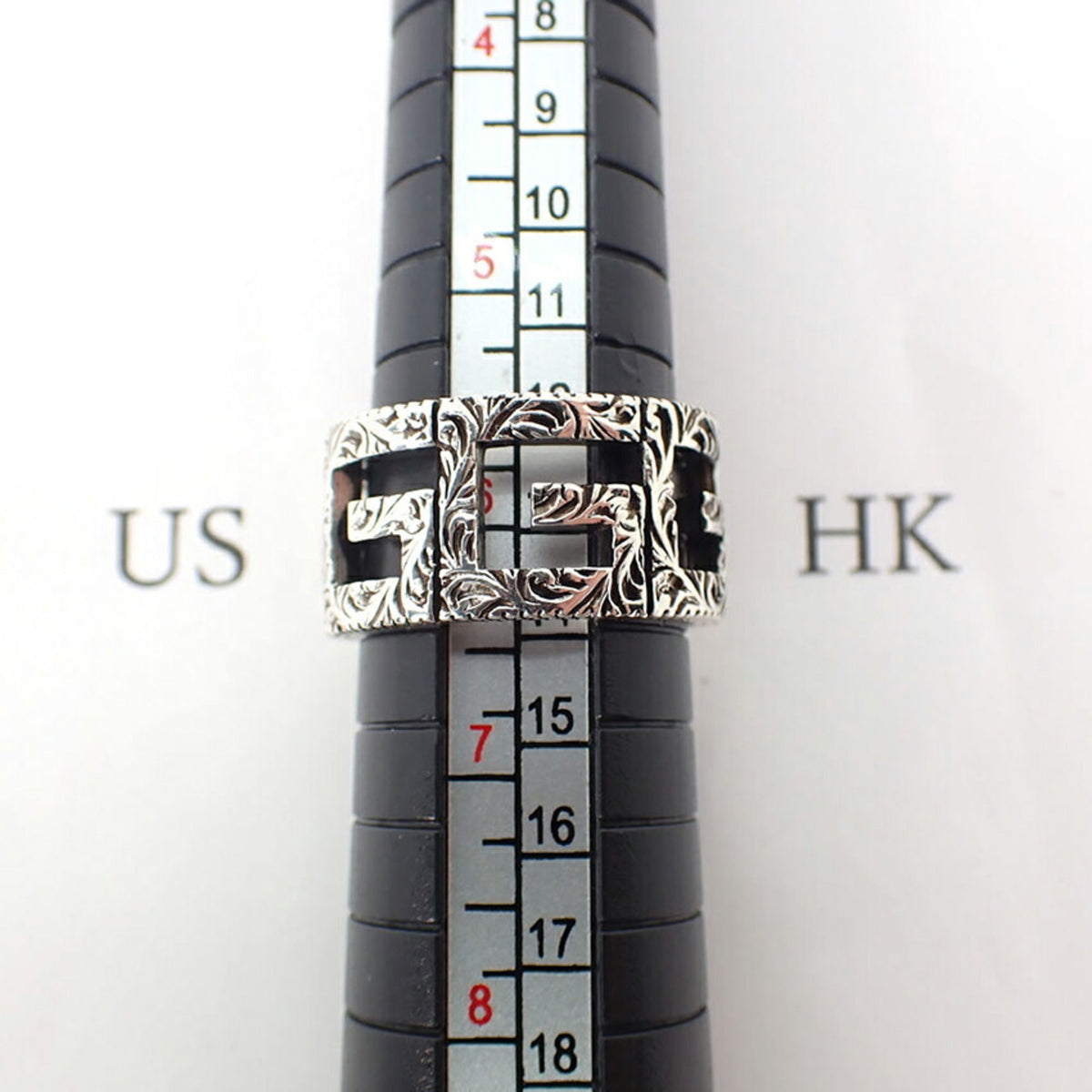 Gucci Sterling Silver 925 Band Ring (Pre-Owned)