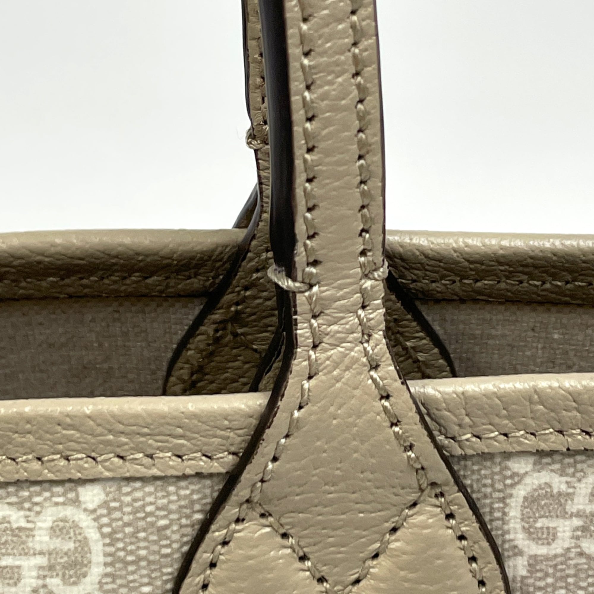 Gucci Sherry Line Beige Gg Supreme Leather Tote Bag (Pre-Owned)