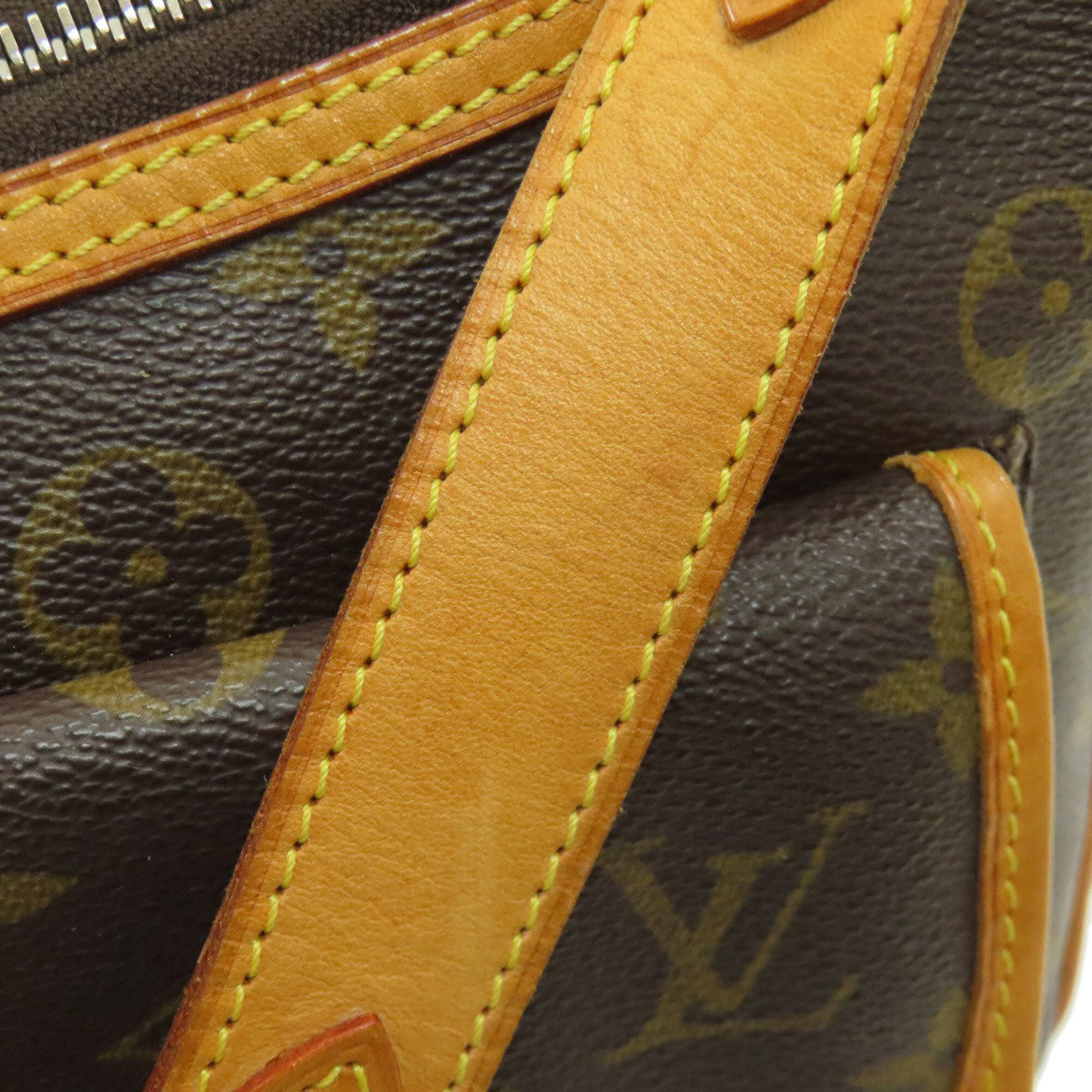 Louis Vuitton Brown Monogram Monogram Canvas Shoulder Bag (Pre-Owned)