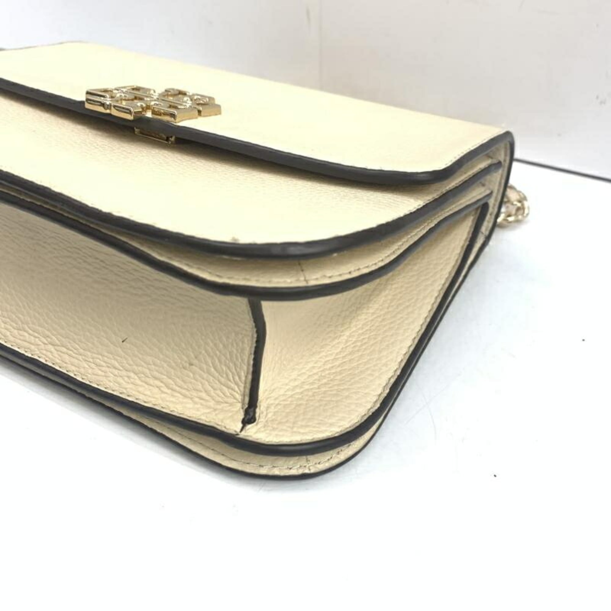 Tory Burch Ivory Shoulder Bag (Pre-Owned)