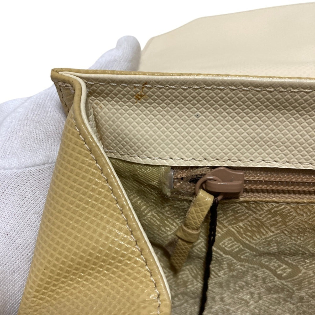 Bottega Veneta Beige White Leather Tote Bag (Pre-Owned)