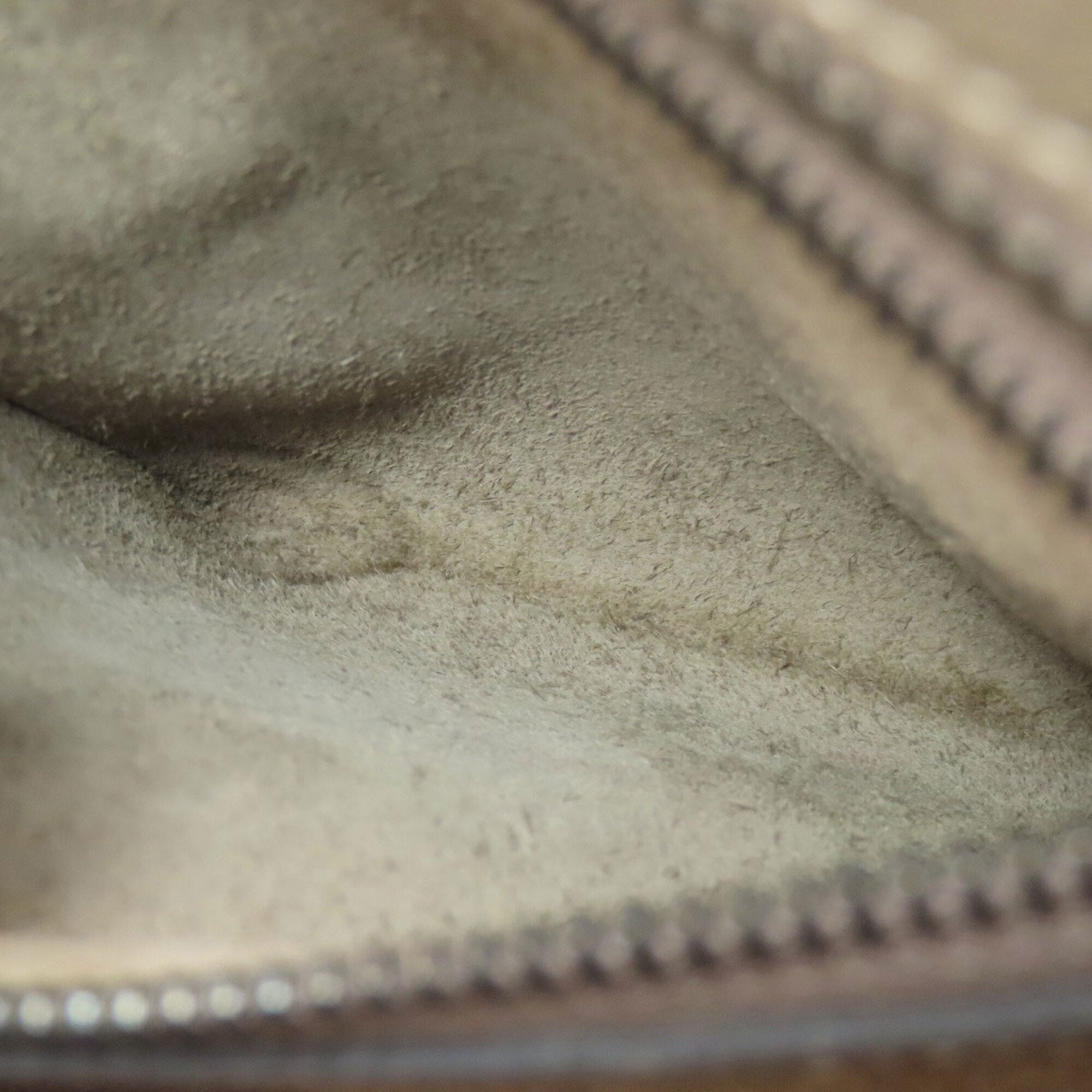 Celine Grayish Leather Handbag (Pre-Owned)