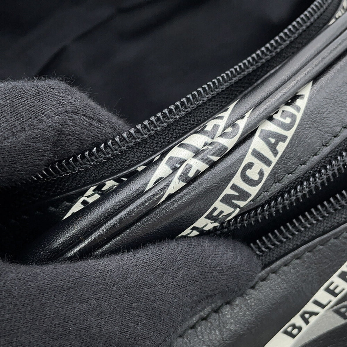 Balenciaga Black Leather Sling Bag (Pre-Owned)