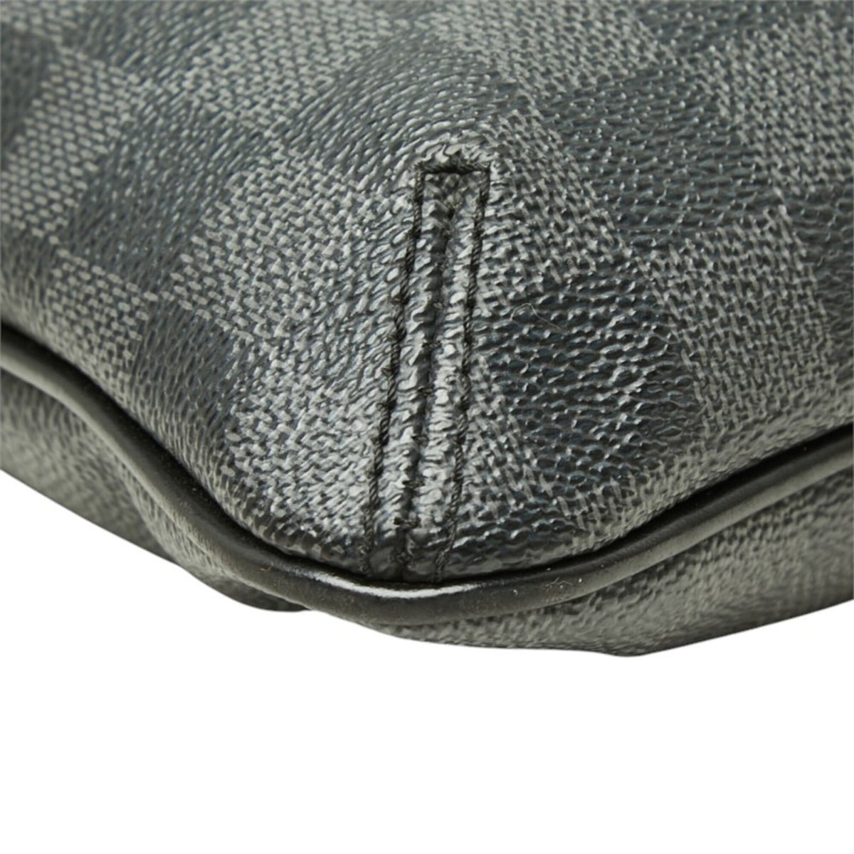 Louis Vuitton Black Pvc Leather Shoulder Bag (Pre-Owned)