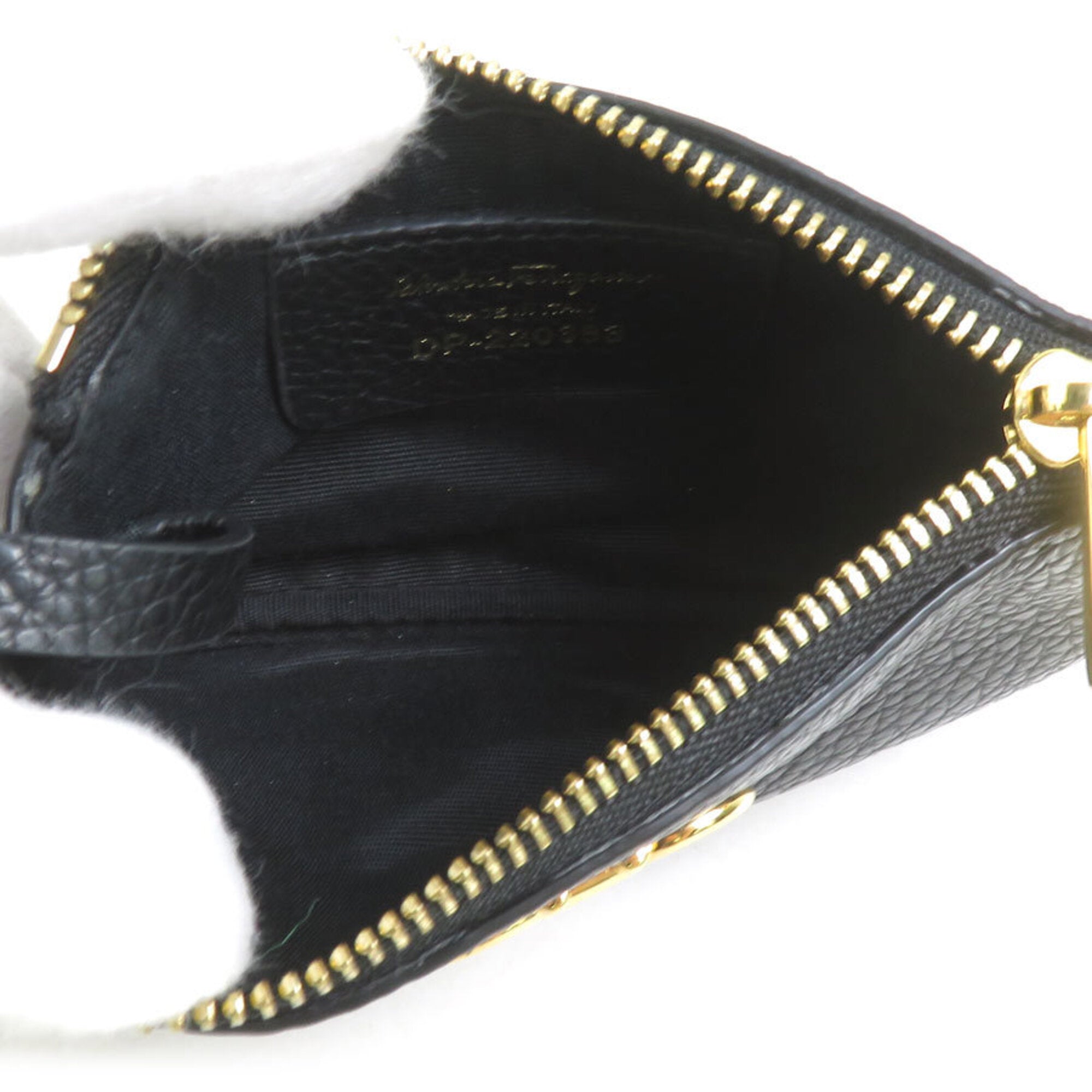 Salvatore Ferragamo Black Leather Coin Purse/Coin Case (Pre-Owned)