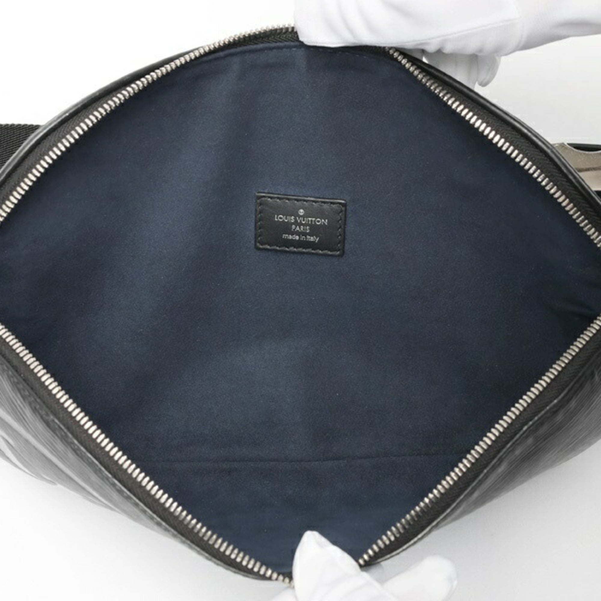 Louis Vuitton Epi Black Noir Epi Leather Sling Bag (Pre-Owned)