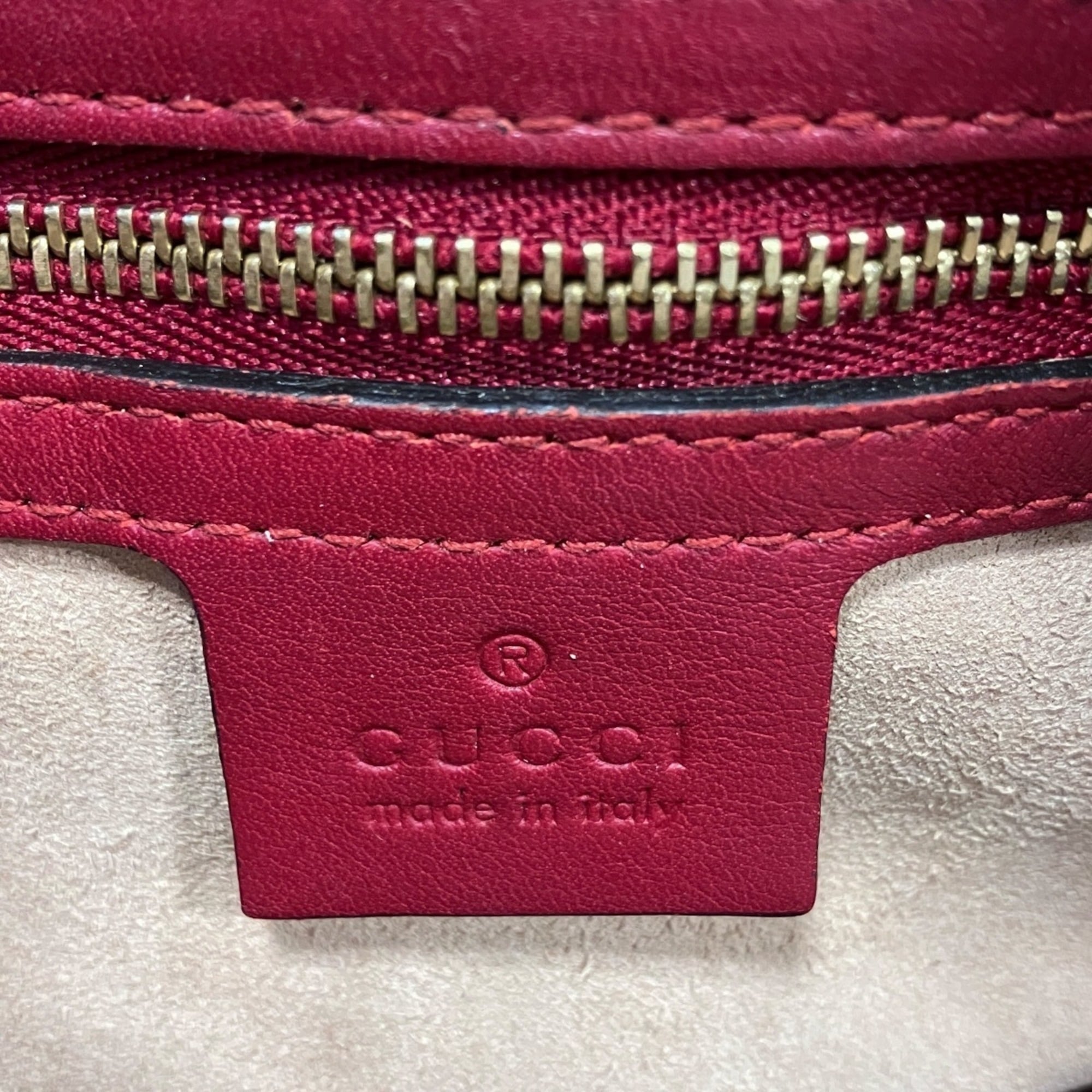 Gucci Gray Red Color Leather Pvc Shoulder Bag (Pre-Owned)