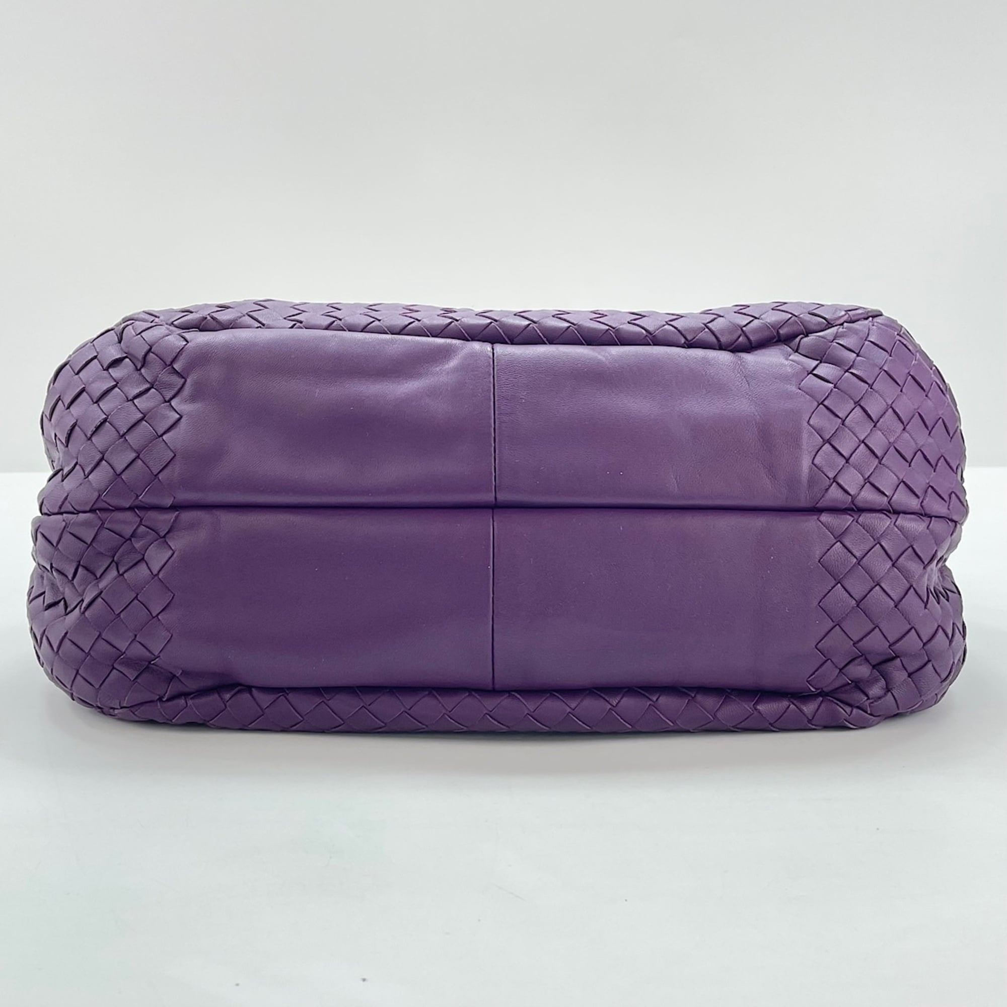 Bottega Veneta Intrecciato Purple Intrecciato Shoulder Bag (Pre-Owned)