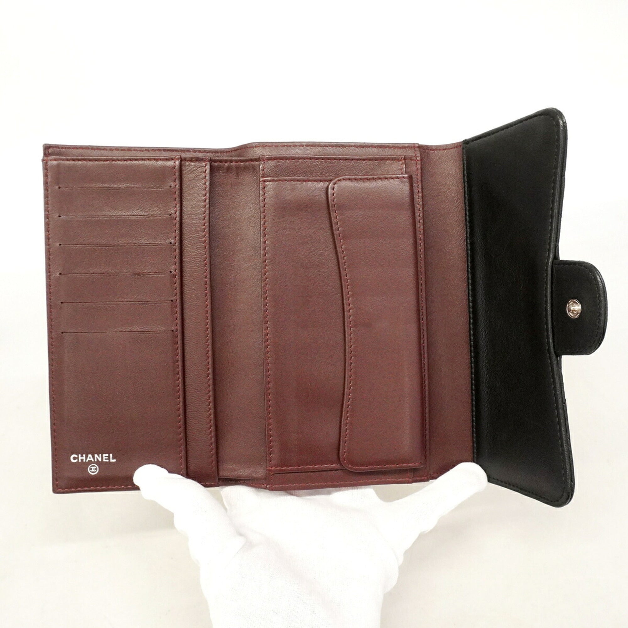 Chanel Black Leather Long Wallet (Tri-Fold) (Pre-Owned)