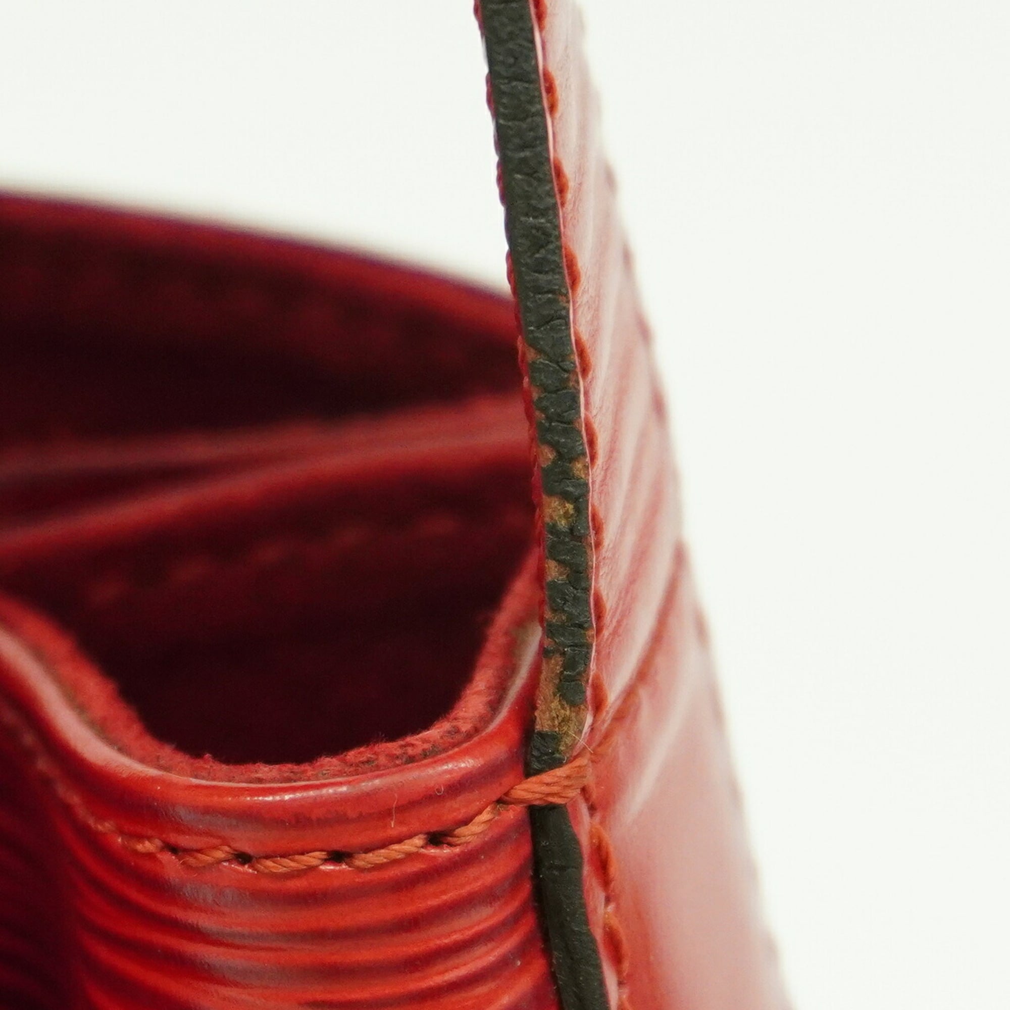 Louis Vuitton Castilian Red Shoulder Bag (Pre-Owned)