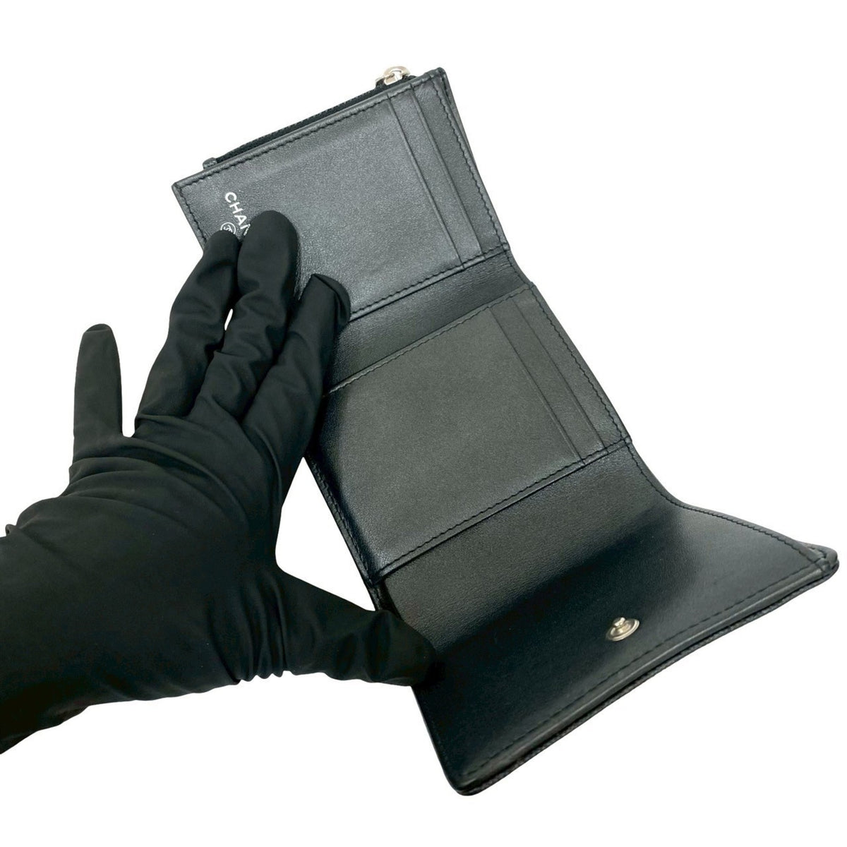 Chanel Black Grained Calfskin Wallet (Tri-Fold) (Pre-Owned)