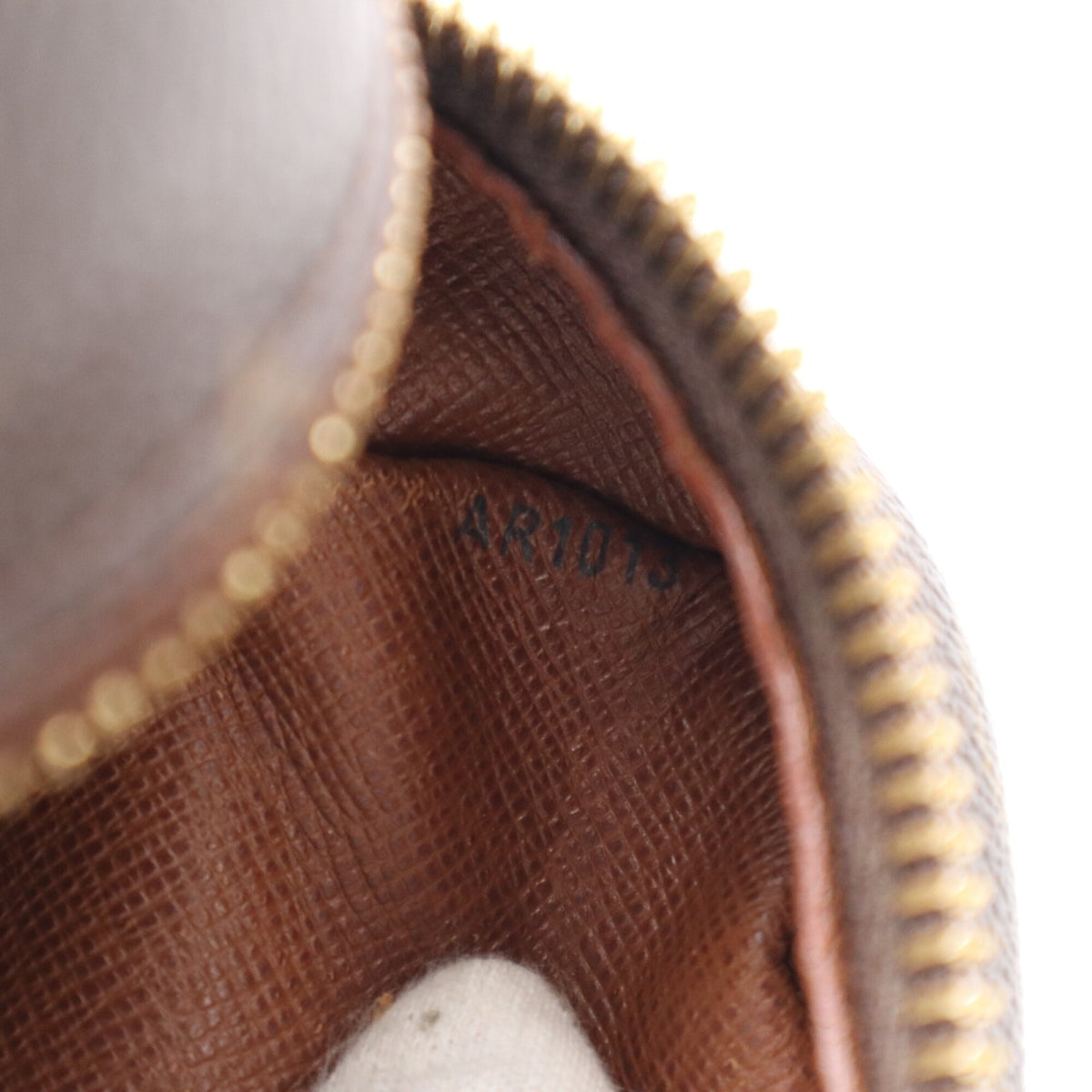 Louis Vuitton Beige Brown Monogram Coated Canvas Leather Shoulder Bag (Pre-Owned)