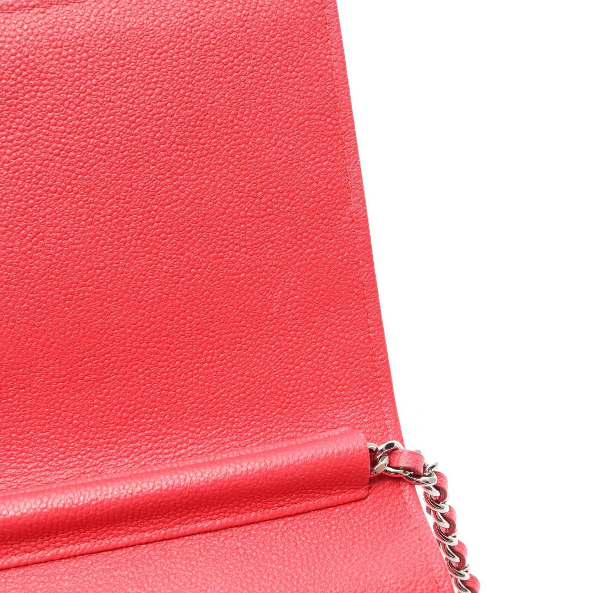 Chanel Chevron (V Stitch) Red Color Leather Handbag Shoulder Bag (Pre-Owned)