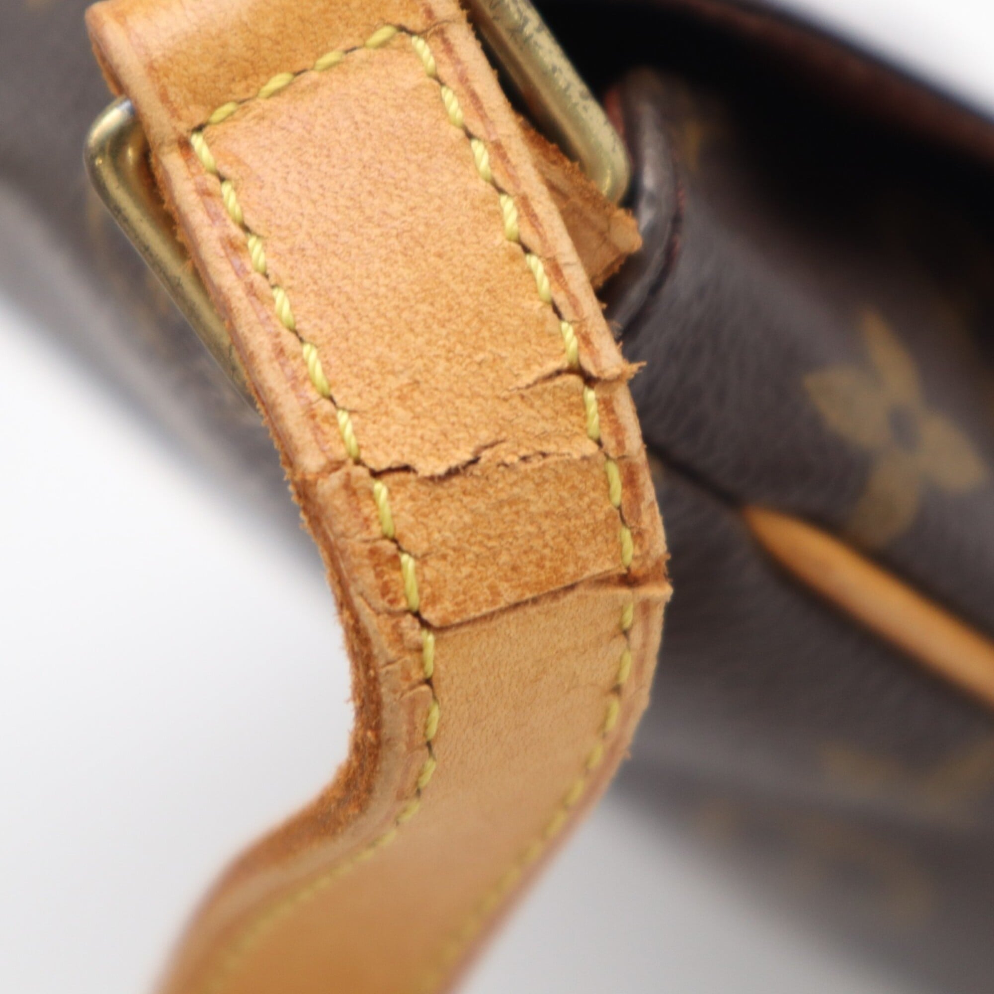Louis Vuitton Beige Brown Coated Canvas Leather Shoulder Bag (Pre-Owned)
