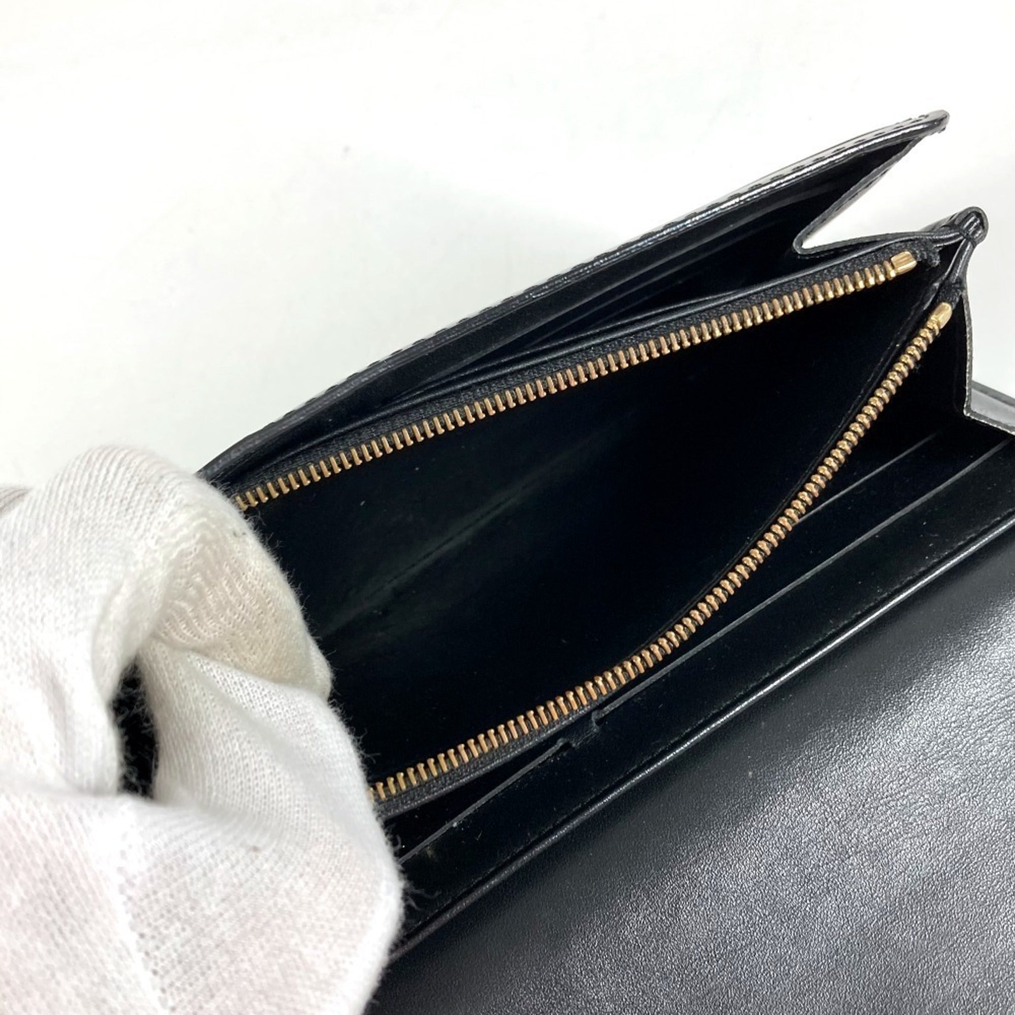 Louis Vuitton Black Patent Leather Long Wallet (Bi-Fold) (Pre-Owned)