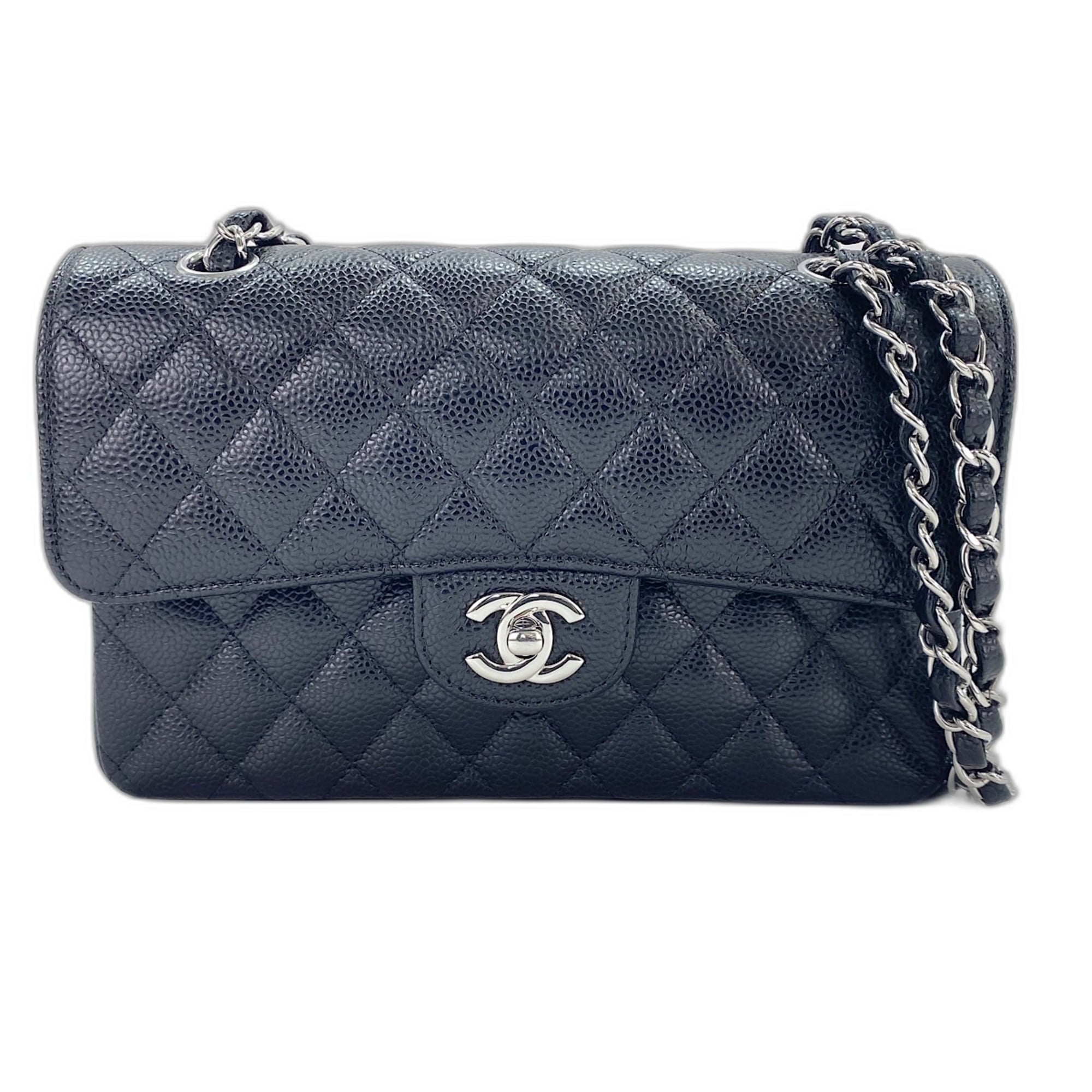 Chanel Matelasse Black Shoulder Bag (Pre-Owned)