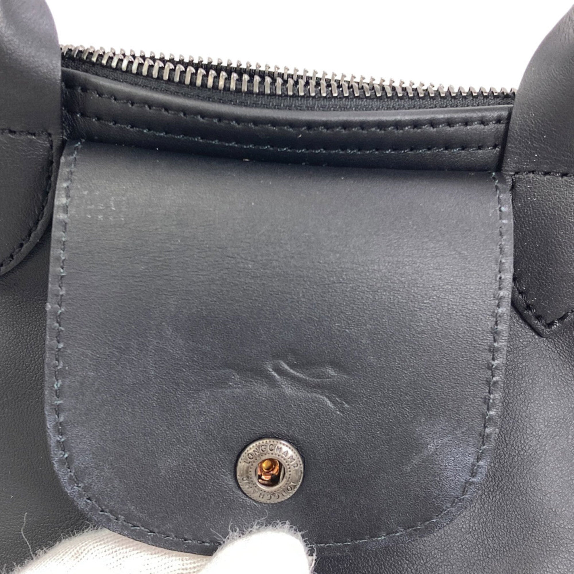 Longchamp Le Pliage Black Leather Handbag (Pre-Owned)