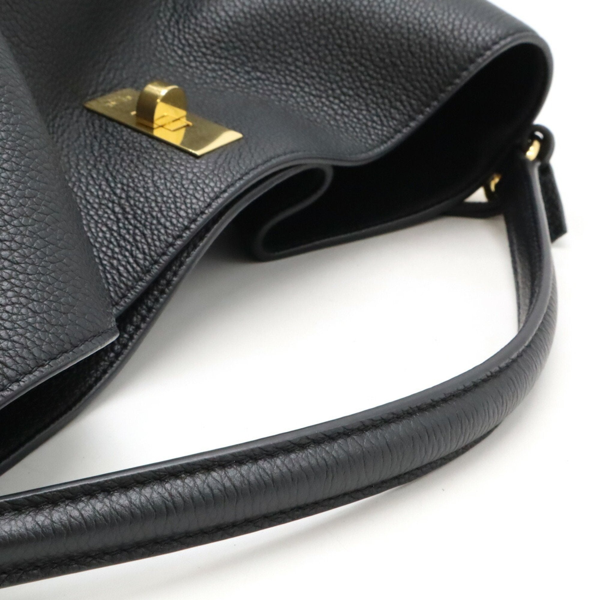 Celine Black Leather Handbag Shoulder Bag (Pre-Owned)