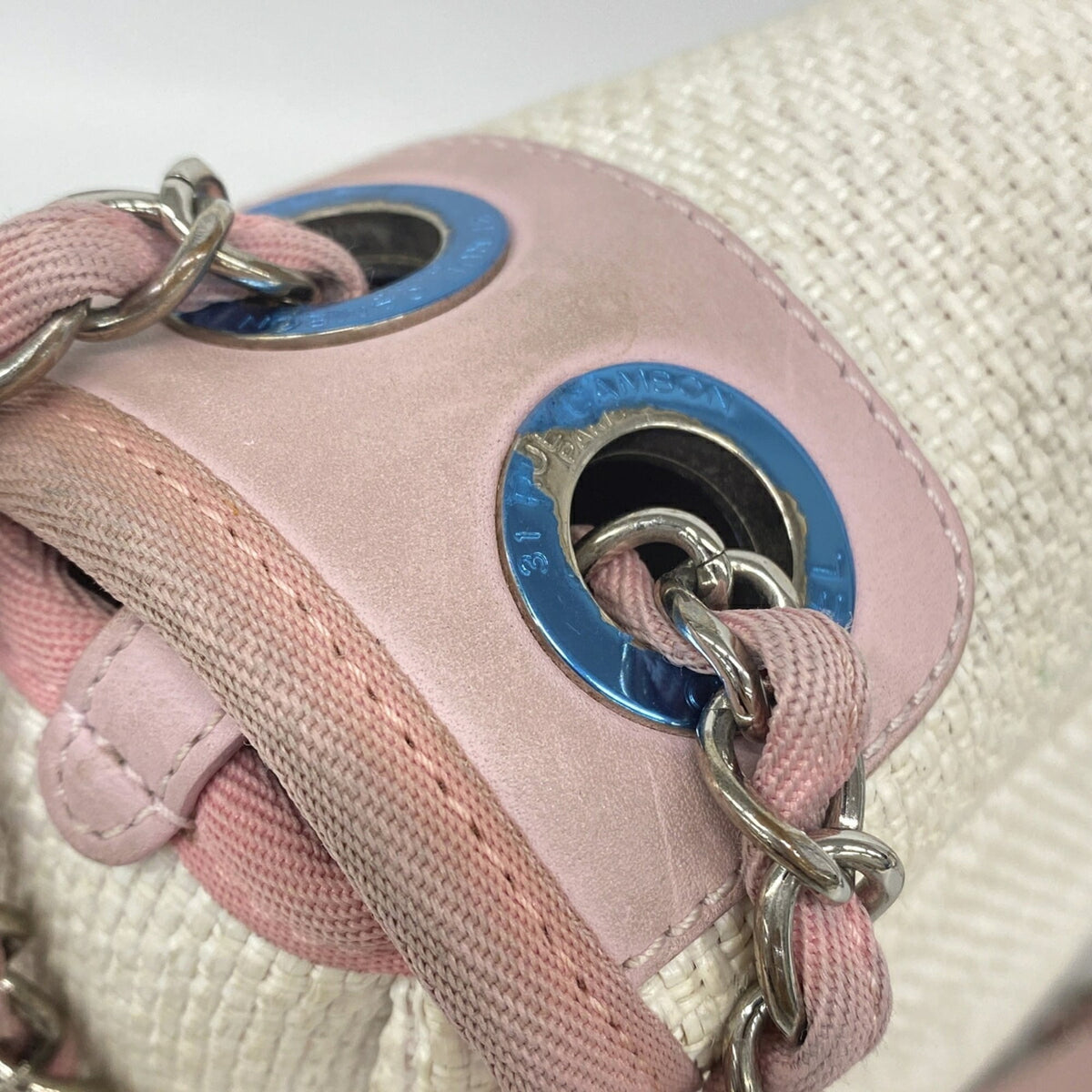 Chanel Pink White Straw Shoulder Bag (Pre-Owned)