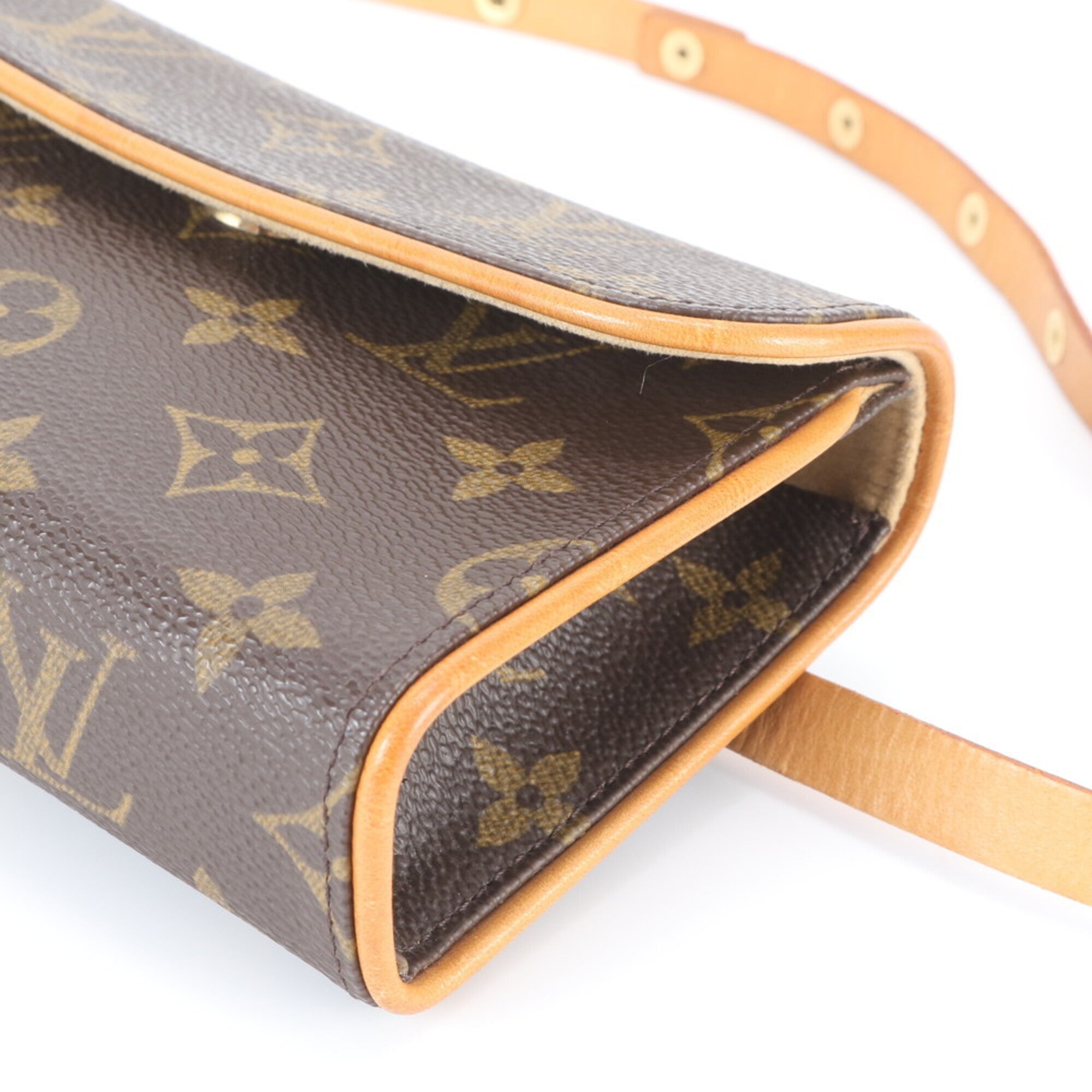 Louis Vuitton Dark Brown Coated Canvas Leather Handbag Pochette (Pre-Owned)