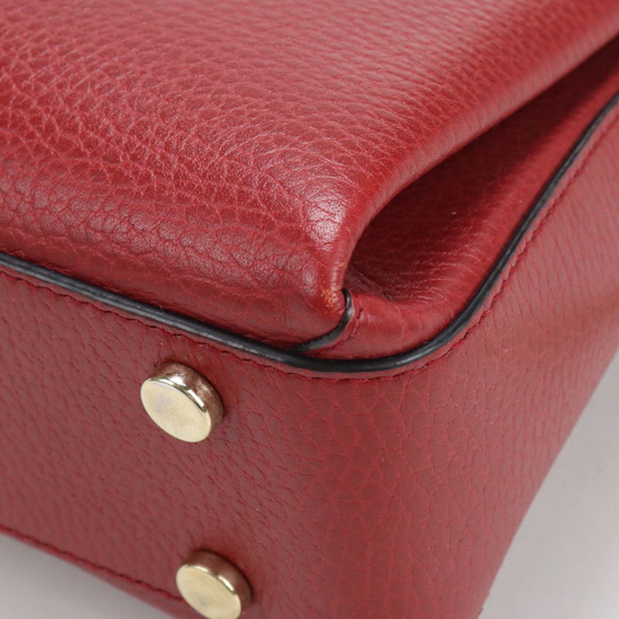 Gucci Red Color Leather Shoulder Bag (Pre-Owned)