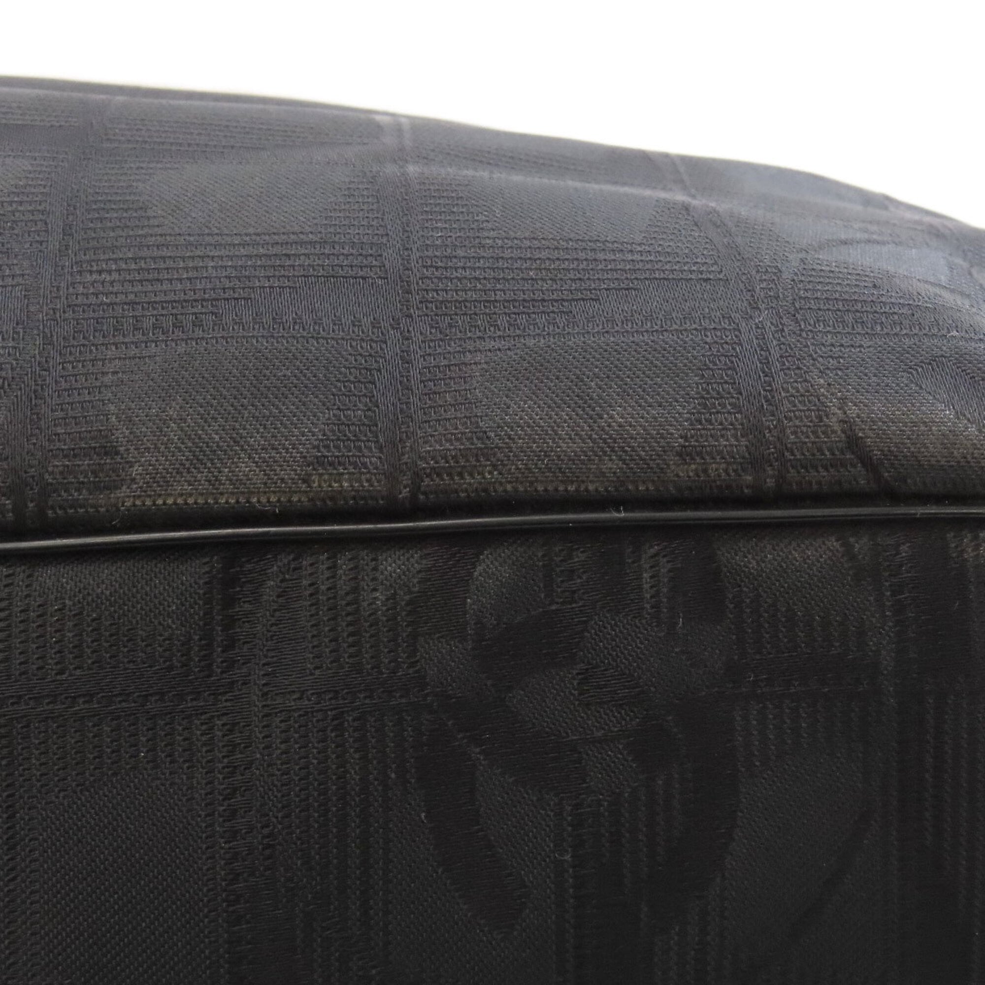 Chanel Black Nylon Tote Bag (Pre-Owned)
