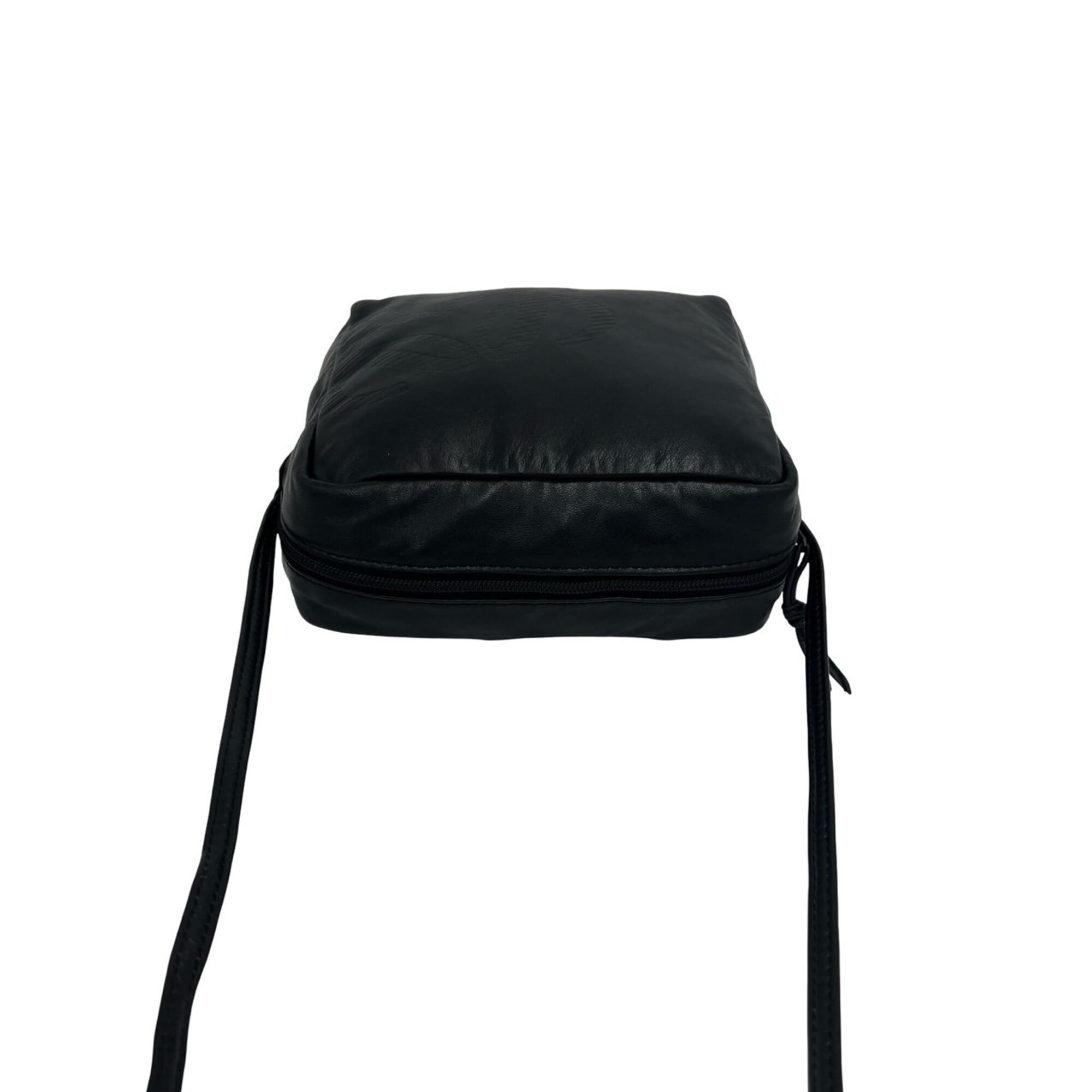 Loewe Black Leather Pochette Shoulder Bag (Pre-Owned)