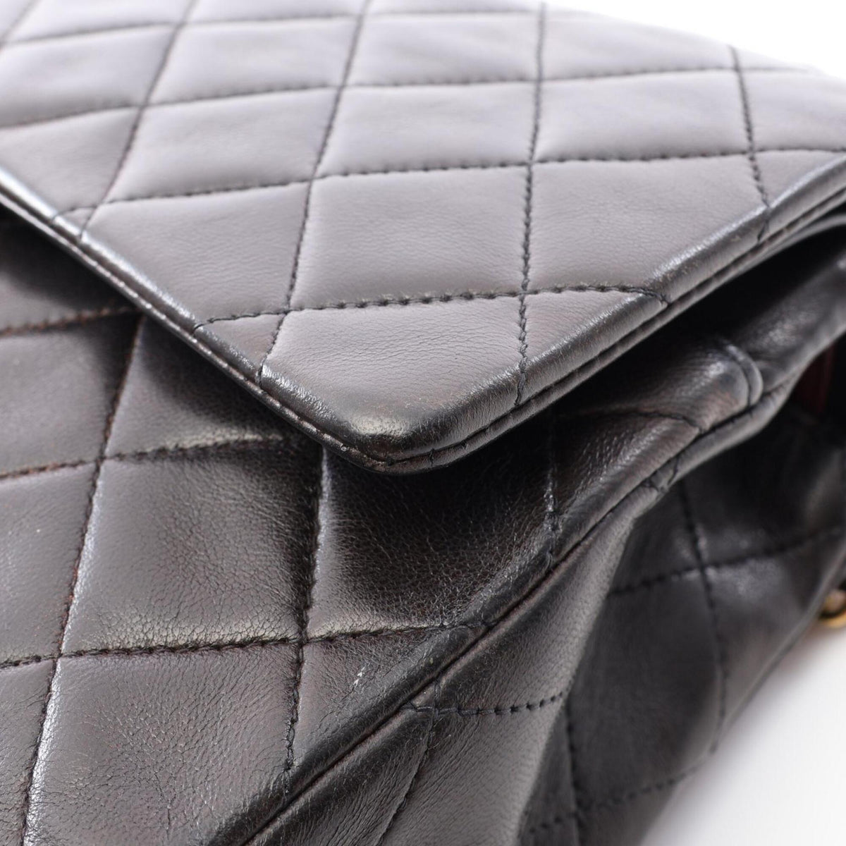 Chanel Black Leather Handbag Shoulder Bag (Pre-Owned)