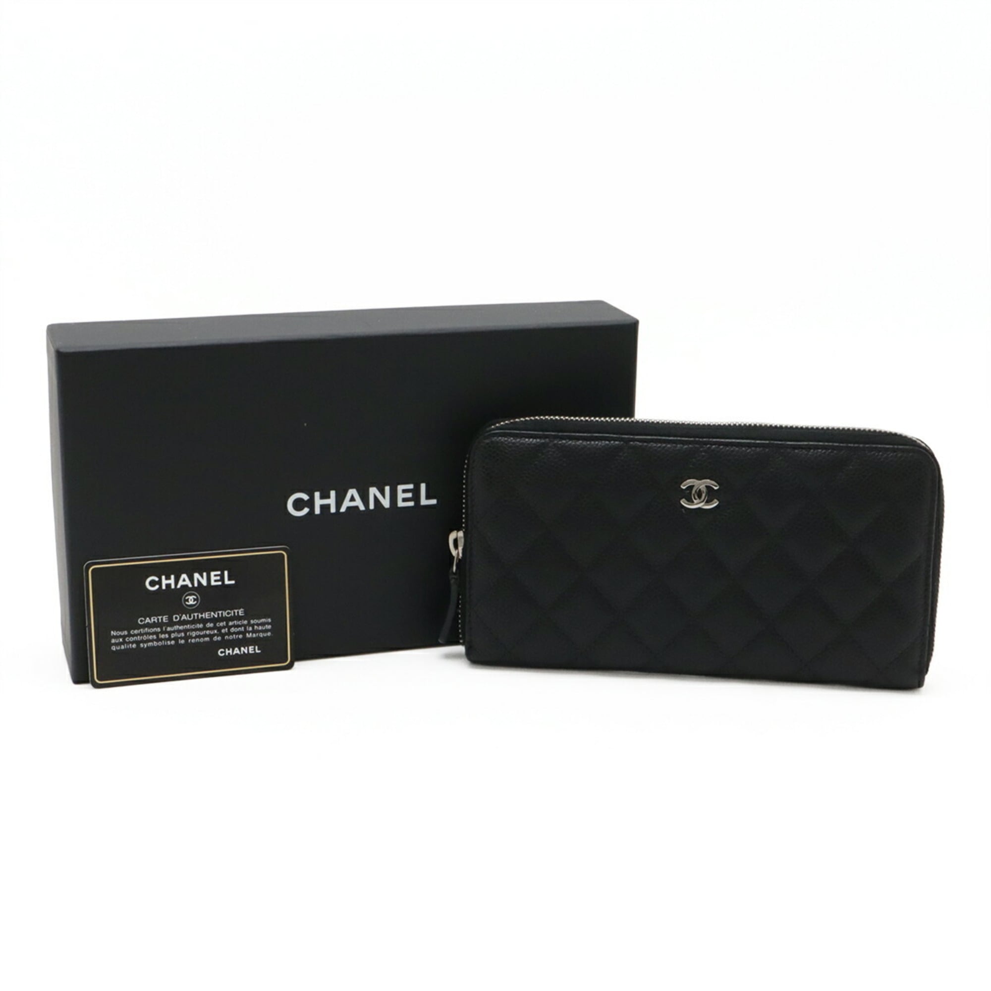 Chanel Matelasse Black Grained Calfskin Long Wallet (Bi-Fold) (Pre-Owned)