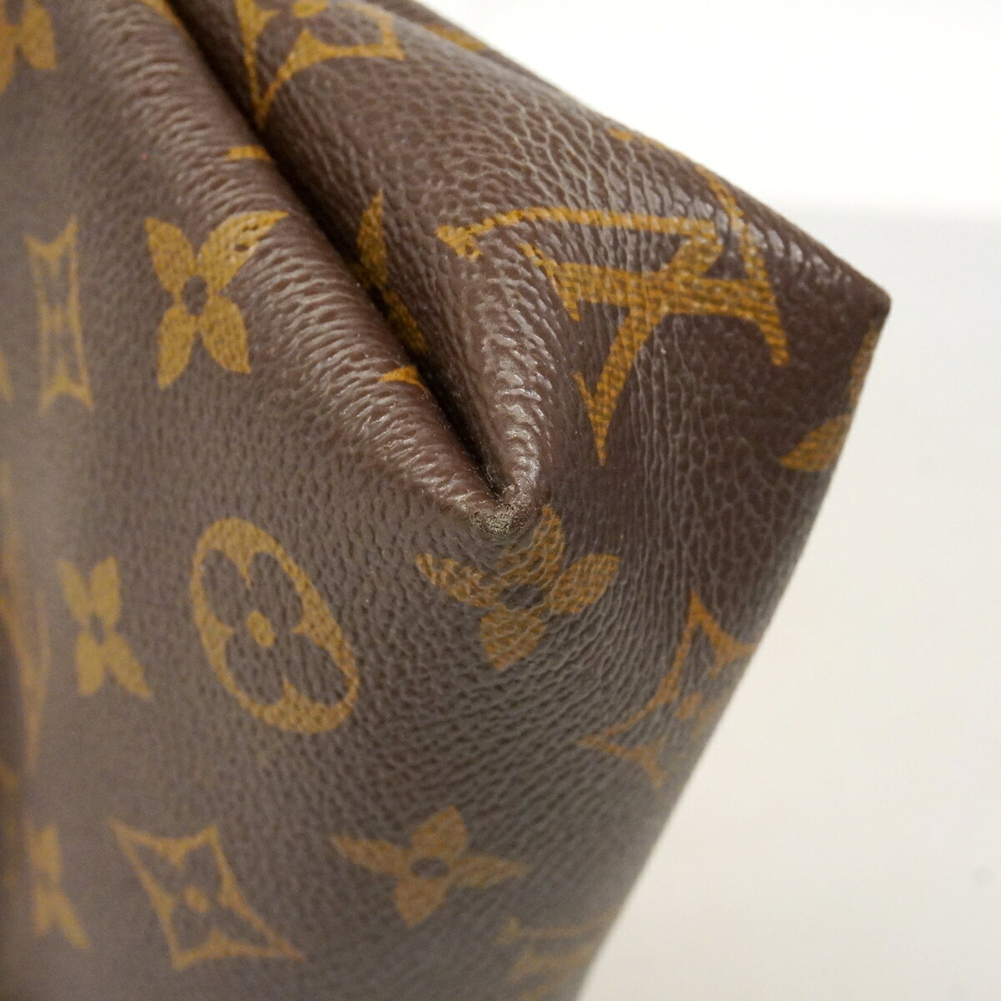 Louis Vuitton Brown Noir Handbag (Pre-Owned)