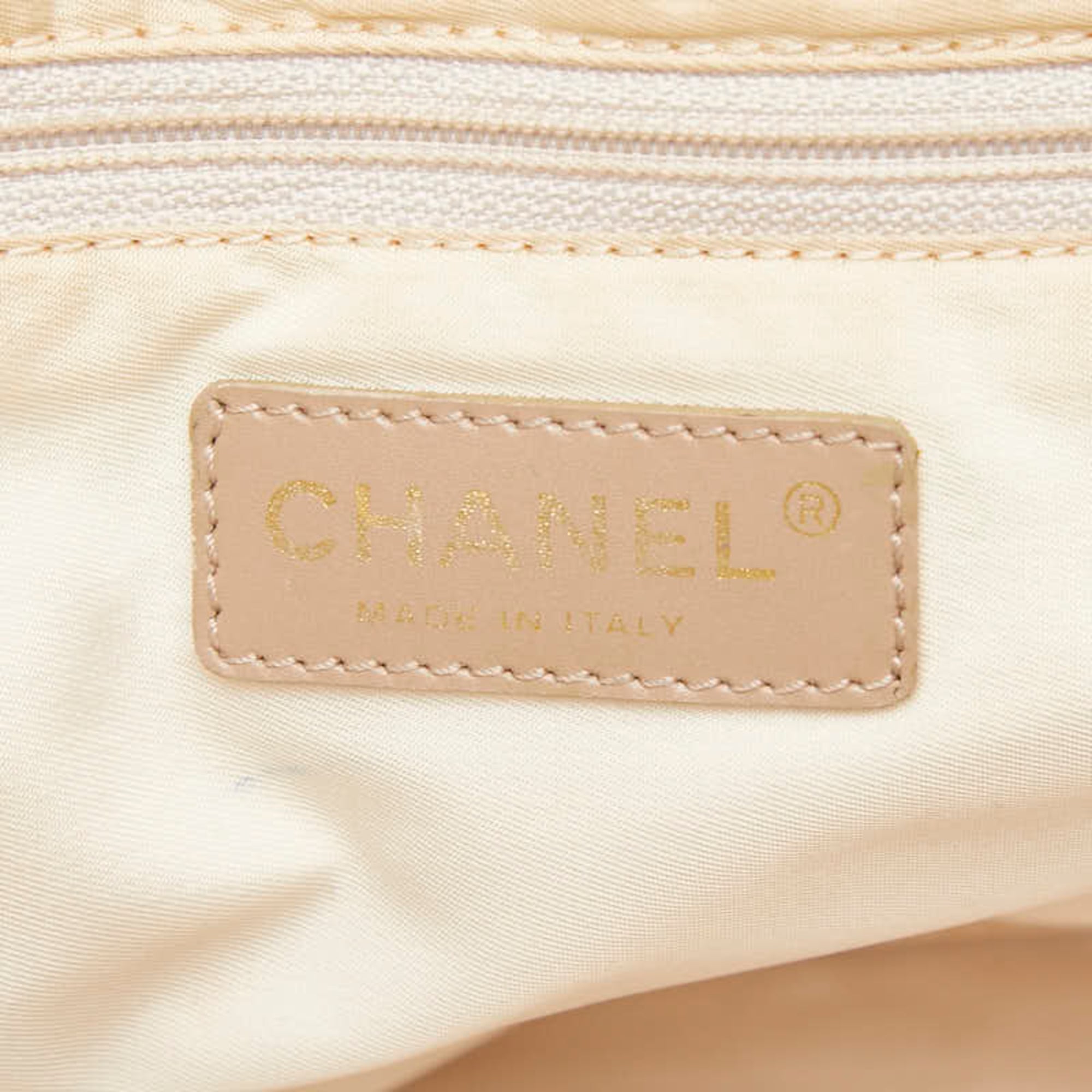 Chanel Beige Canvas Leather Shoulder Bag Tote Bag (Pre-Owned)