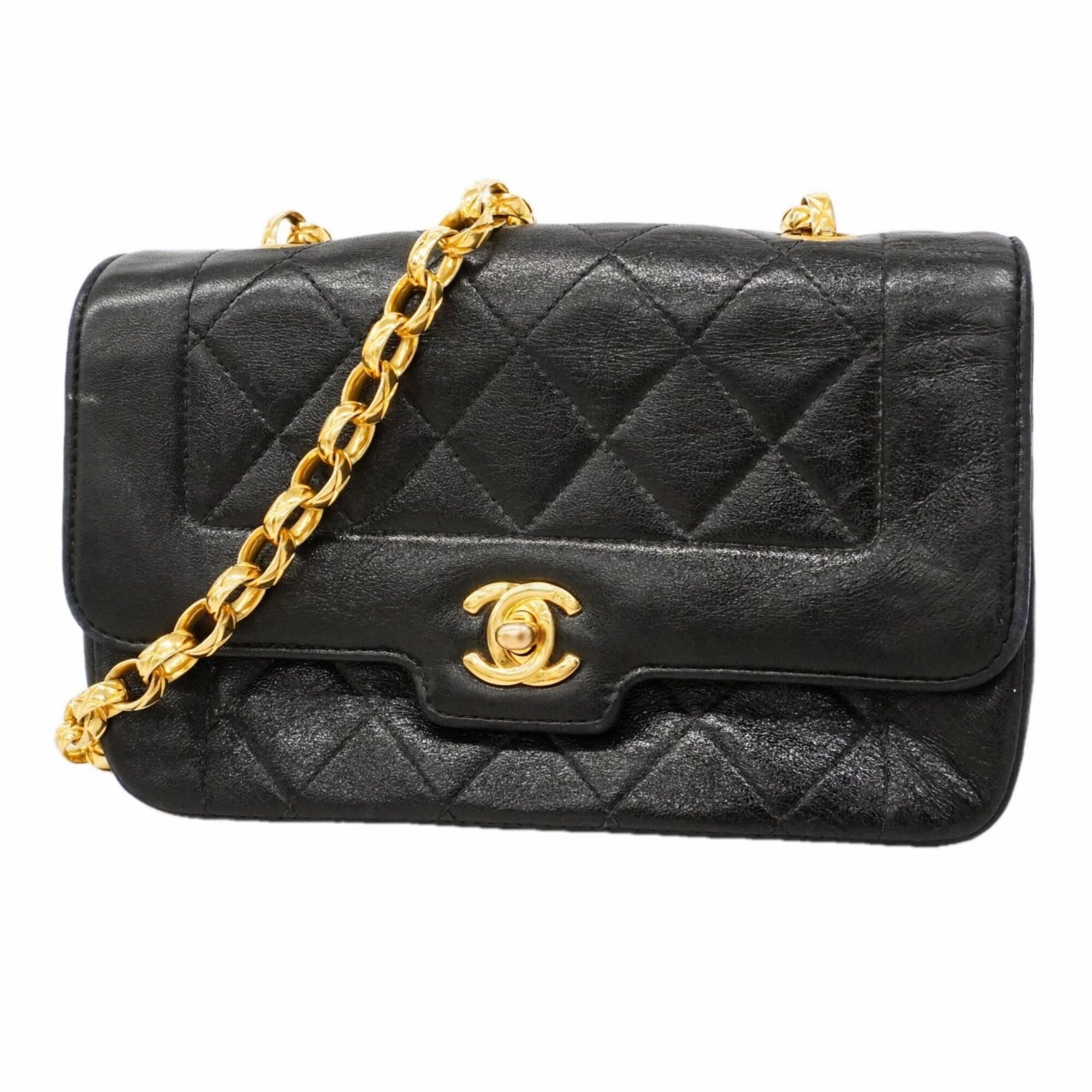 Chanel Black Leather Shoulder Bag (Pre-Owned)