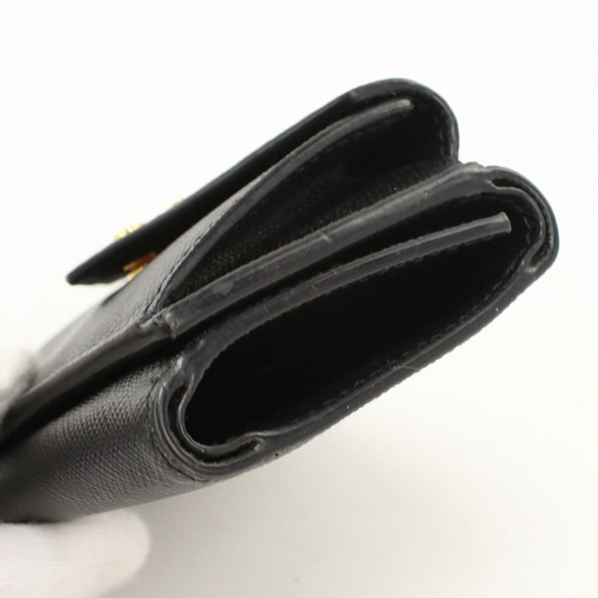 Prada Black Leather Wallet (Tri-Fold) (Pre-Owned)