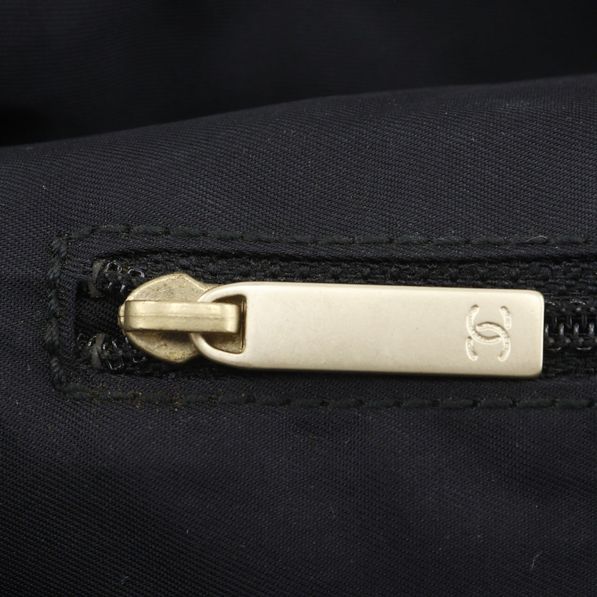Chanel Black Nylon Canvas Tote Bag (Pre-Owned)